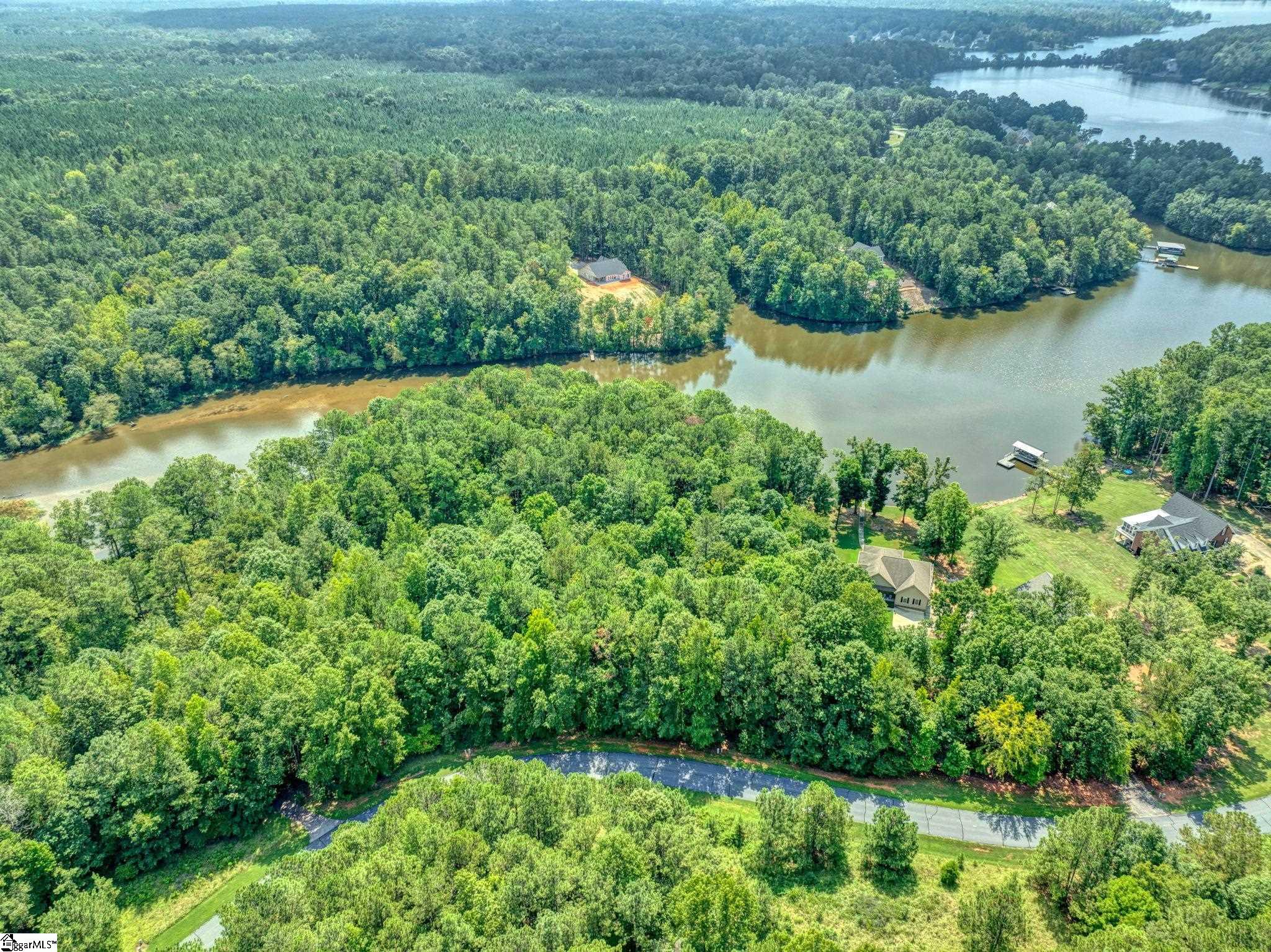 90 E Commodore Drive, Cross Hill SC 29332