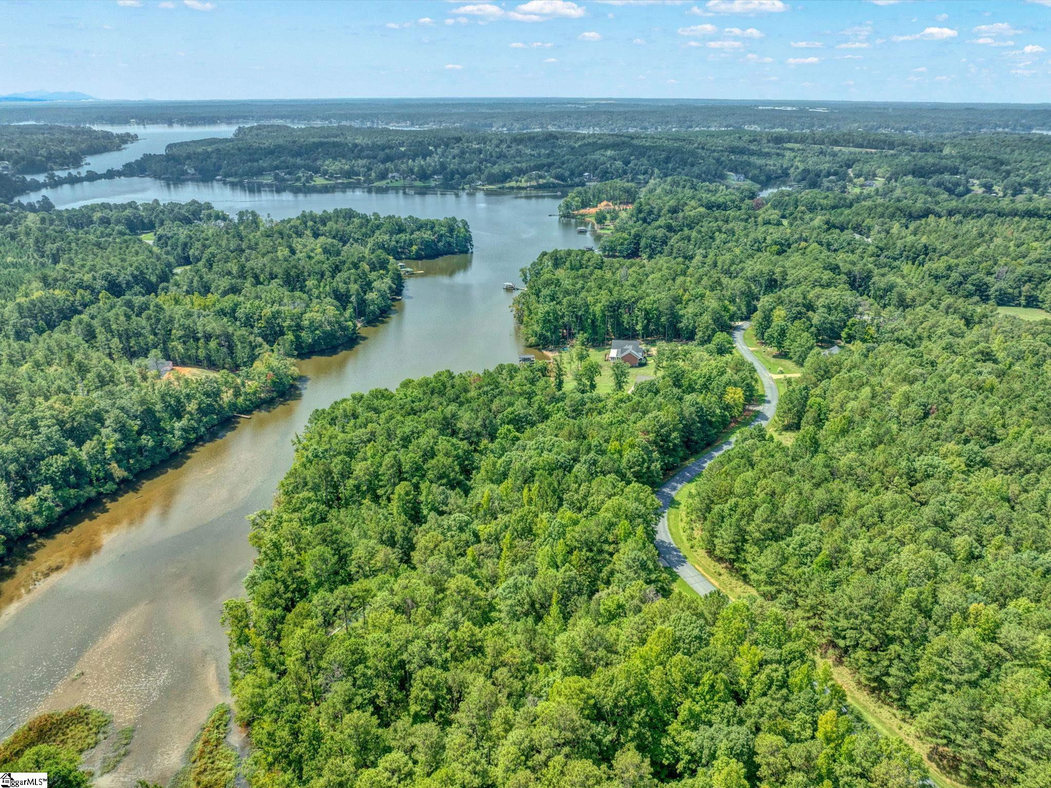 90 E Commodore Drive, Cross Hill SC 29332