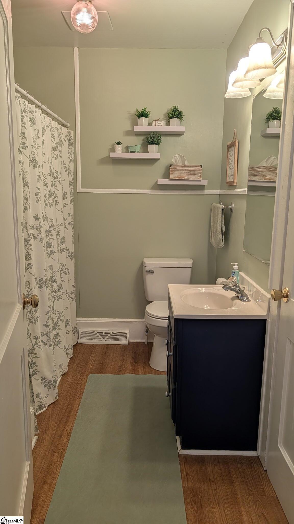 302 Caldwell Street, Campobello SC 29322