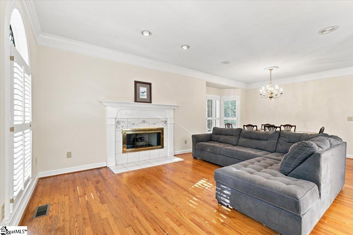 209 Sandstone Drive, Taylors SC 29687