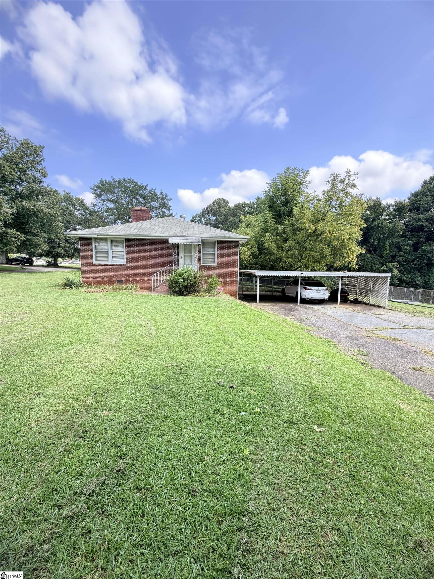 100 Branike Drive, Duncan SC 29334