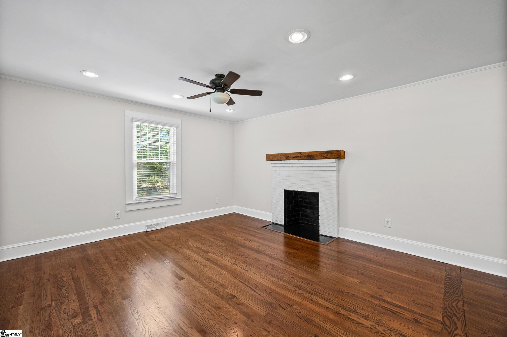 4405 Old Buncombe Road, Greenville SC 29617-8107