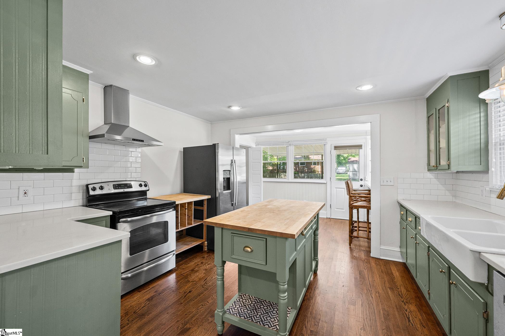 4405 Old Buncombe Road, Greenville SC 29617-8107