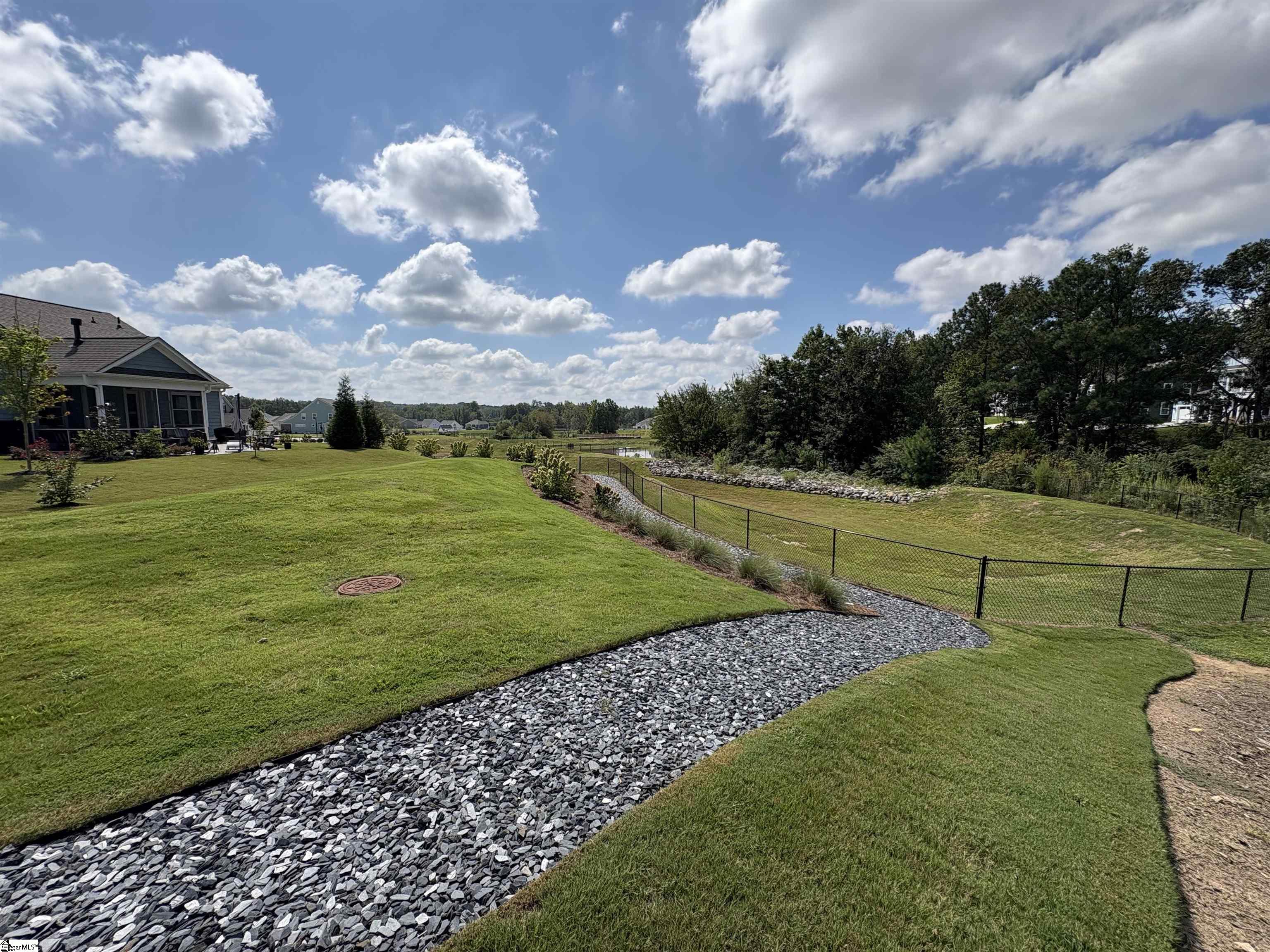 Photo 9 of Single family home for sale at 417 Simpson Farm Rd, Simpsonville, SC 29681 | MLS# 1603668 | Listing updated on 2026-09-12