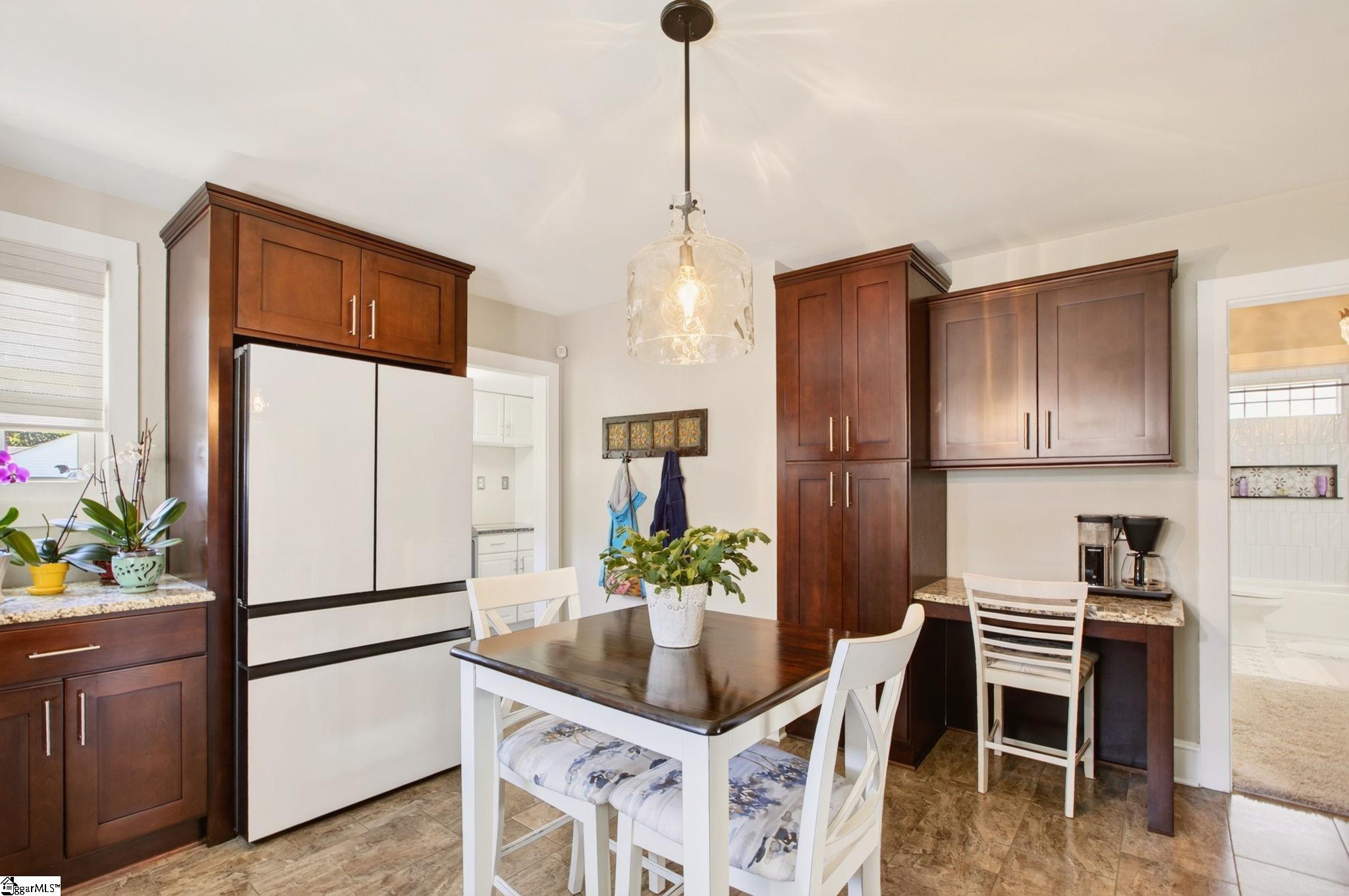301 Carolina Avenue, Greer SC 29650-0000