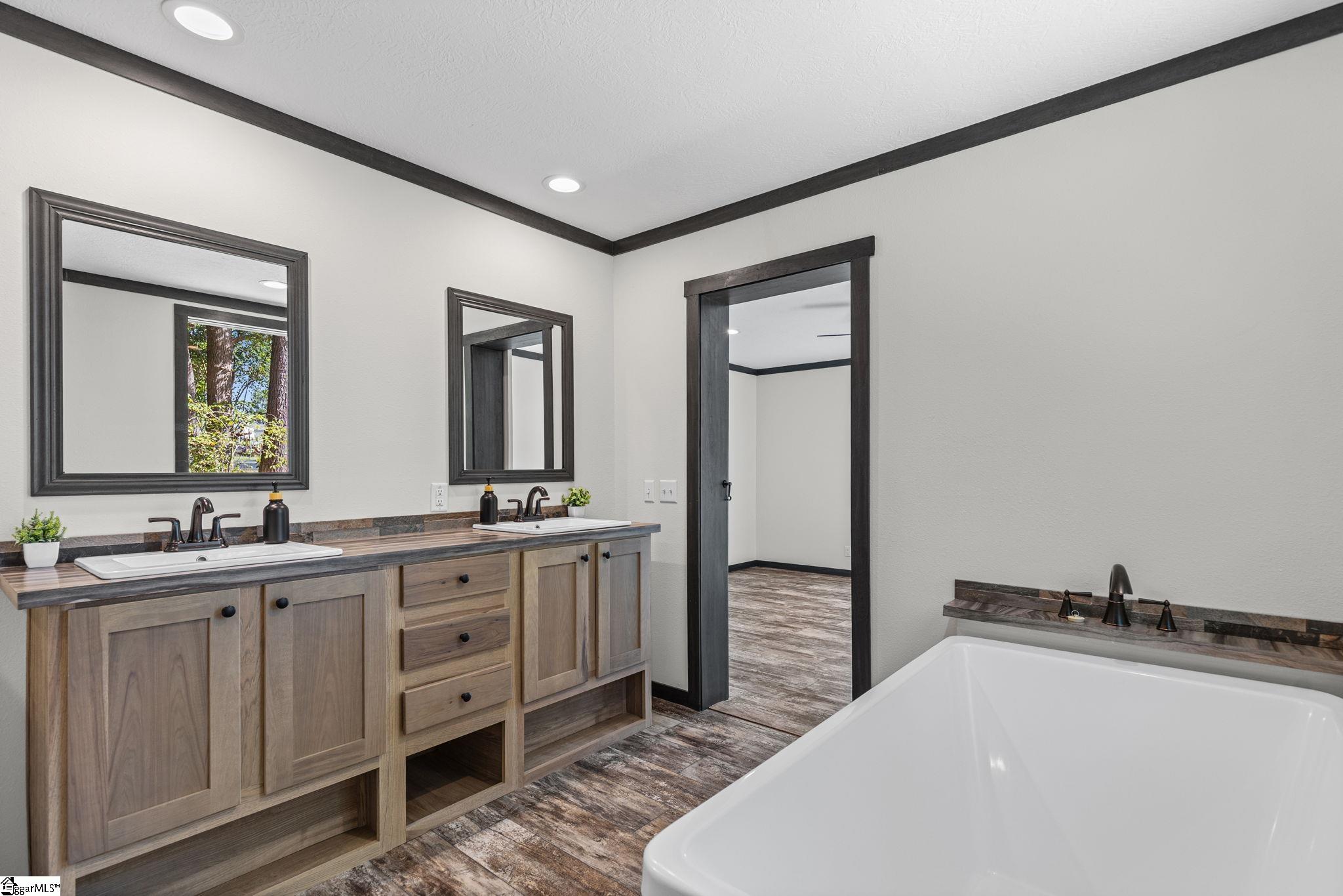 438 Berry Shoals Road, Duncan SC 29334