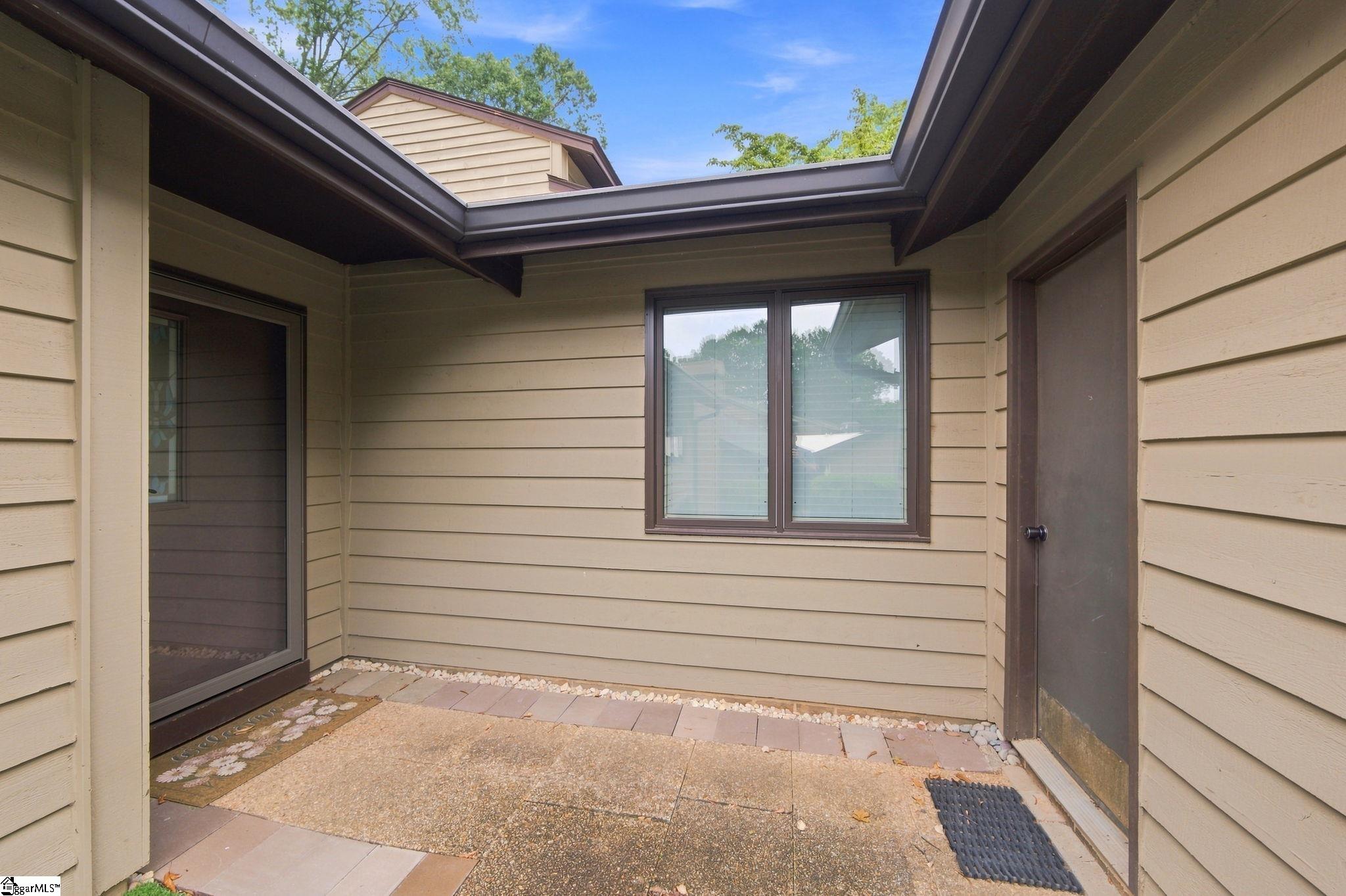 133 Tanager Circle, Greer SC 29650
