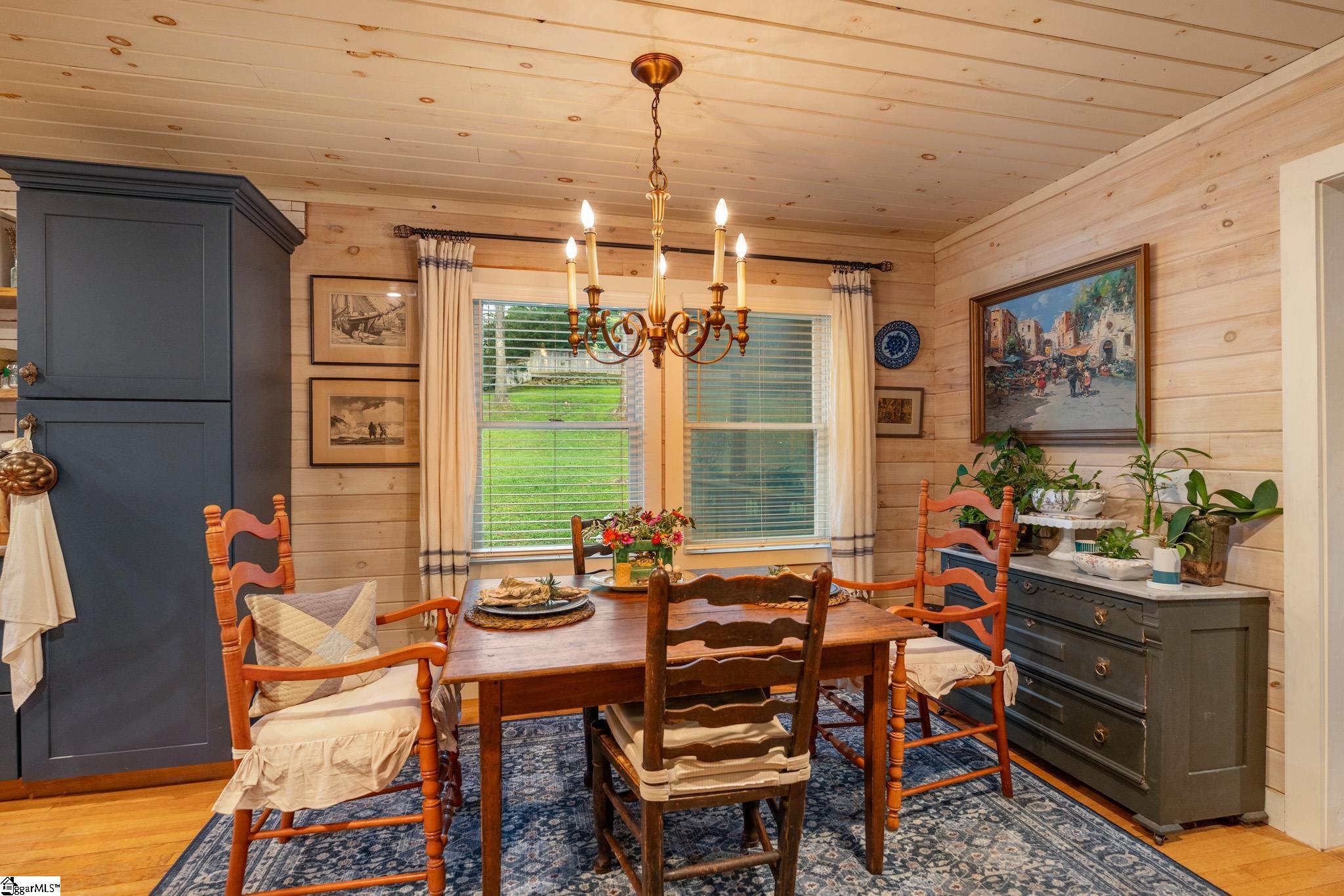 207 Blockhouse Road, Landrum SC 29356