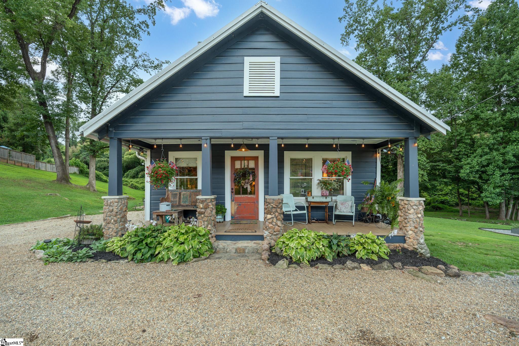 207 Blockhouse Road, Landrum SC 29356