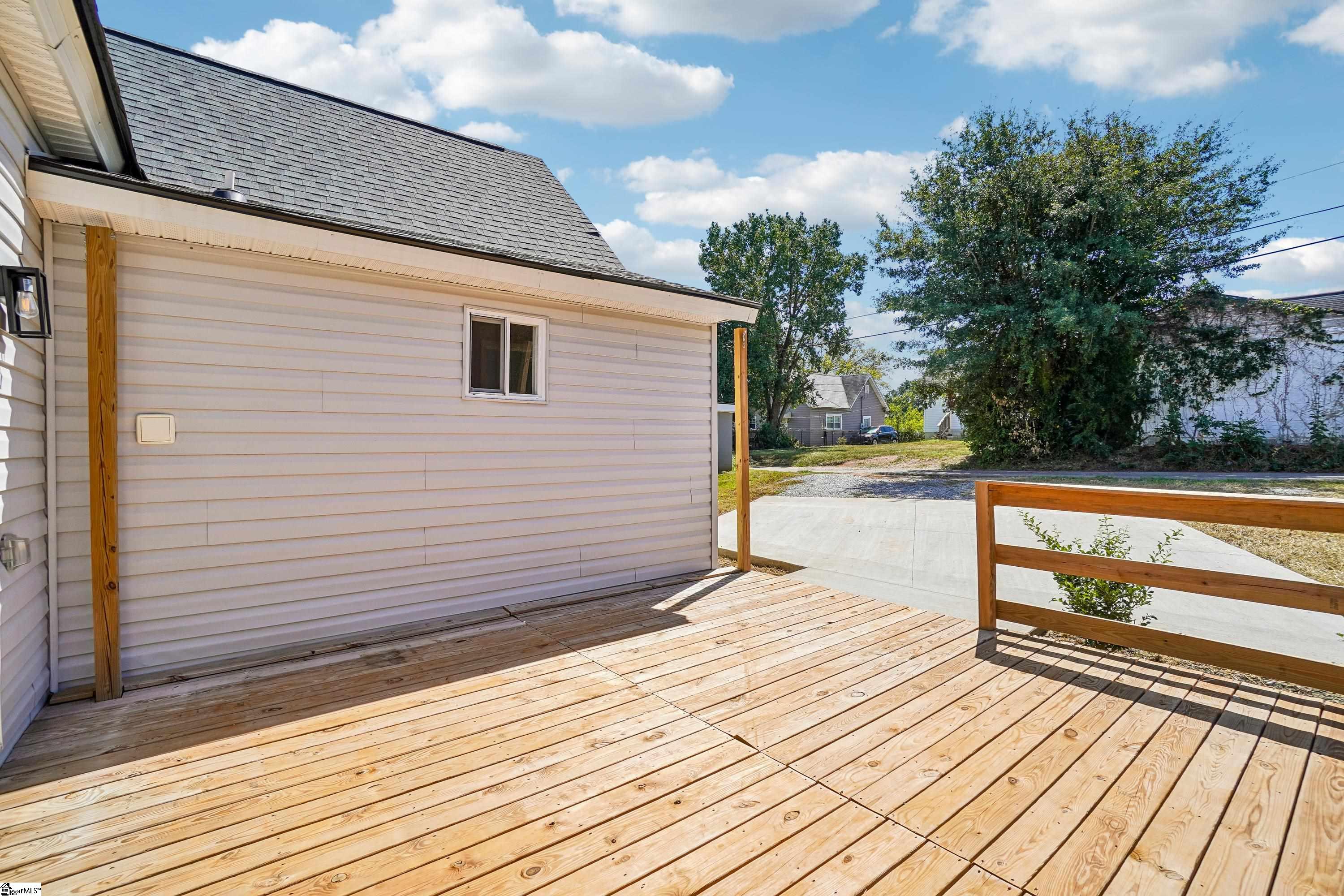 35 Henry Street, Greenville SC 29605