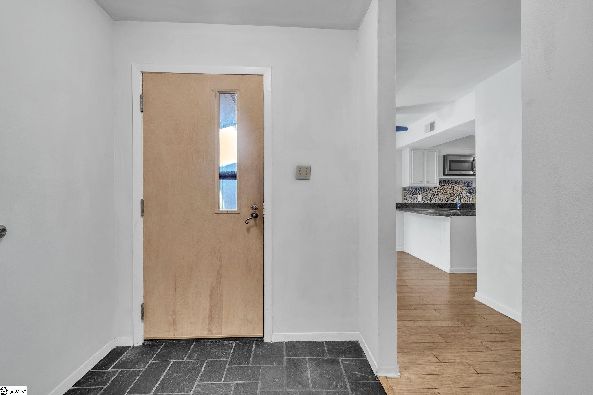 Photo 2 of Condo for sale at 149 Ingleoak Ln, Greenville, SC 29615 | MLS# 1603753 | Listing updated on 2026-09-18