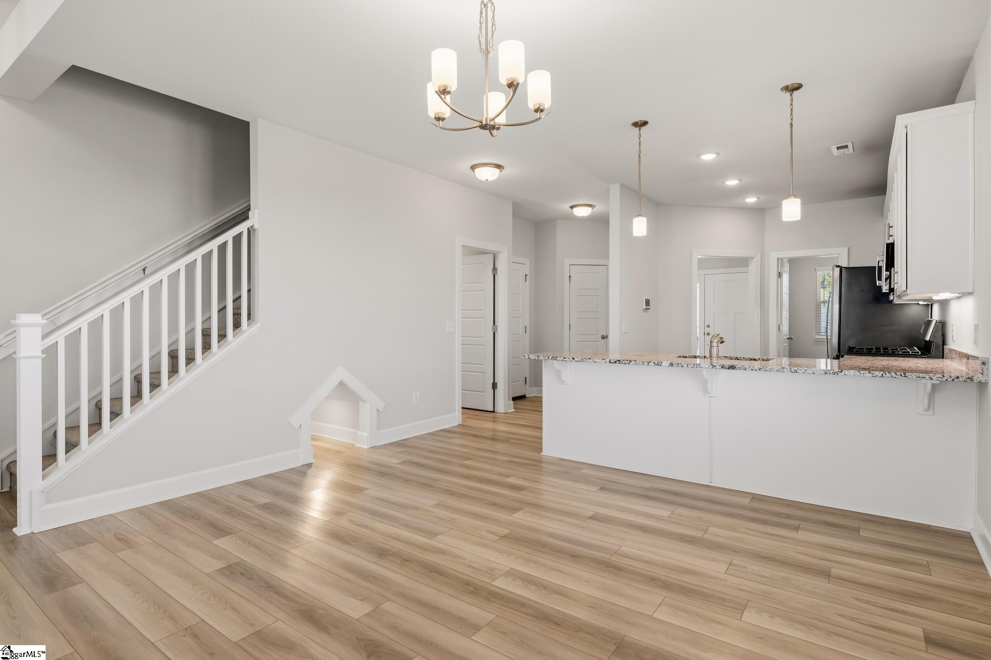 301 Hollenbeck Place, Greenville SC 29607