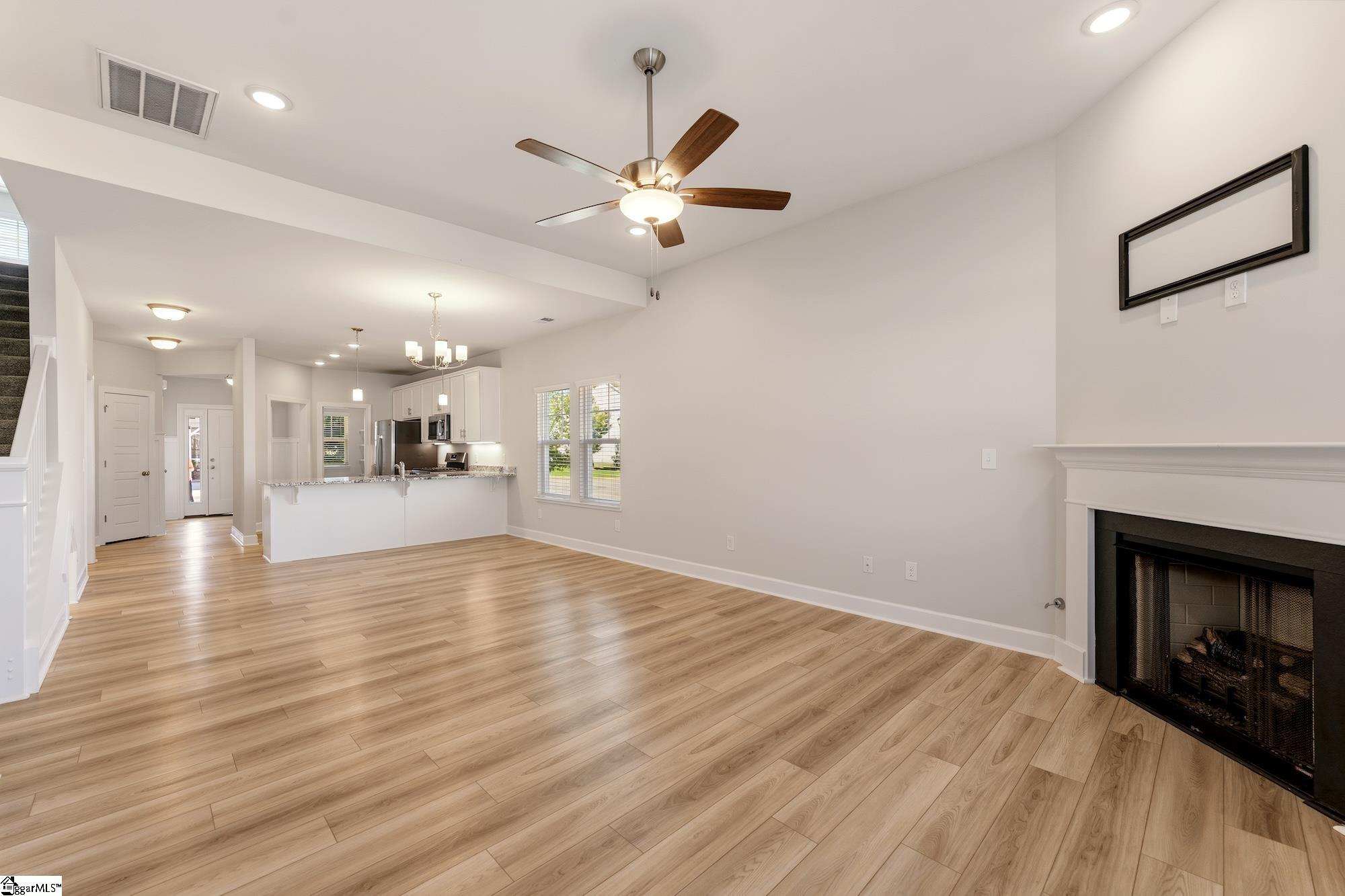 301 Hollenbeck Place, Greenville SC 29607