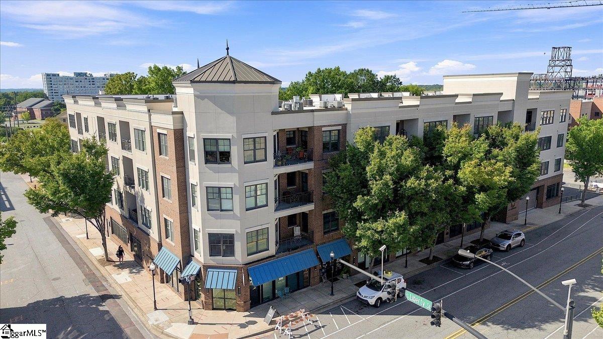 Photo 1 of Condo for sale at 155 E Broad St #Apt 316, Spartanburg, SC 29306 | MLS# 1603802 | Listing updated on 2026-09-19