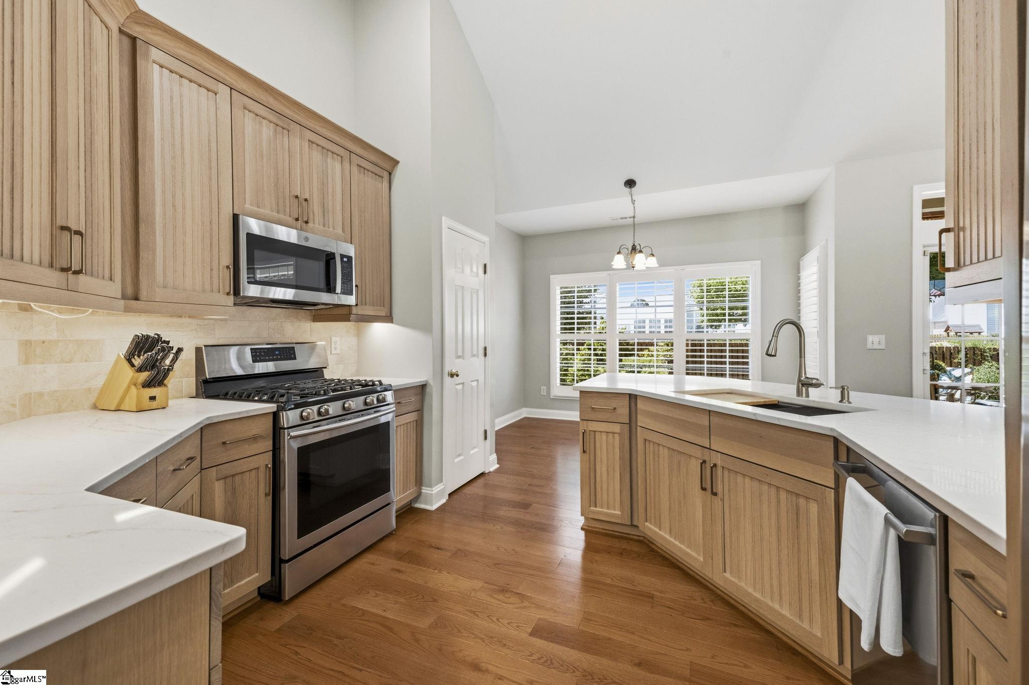 Photo 3 of Sale Pending at 703 Meadow Haze Ct, Greer, SC 29650 | MLS# 1603824 | Listing updated on 2026-09-17