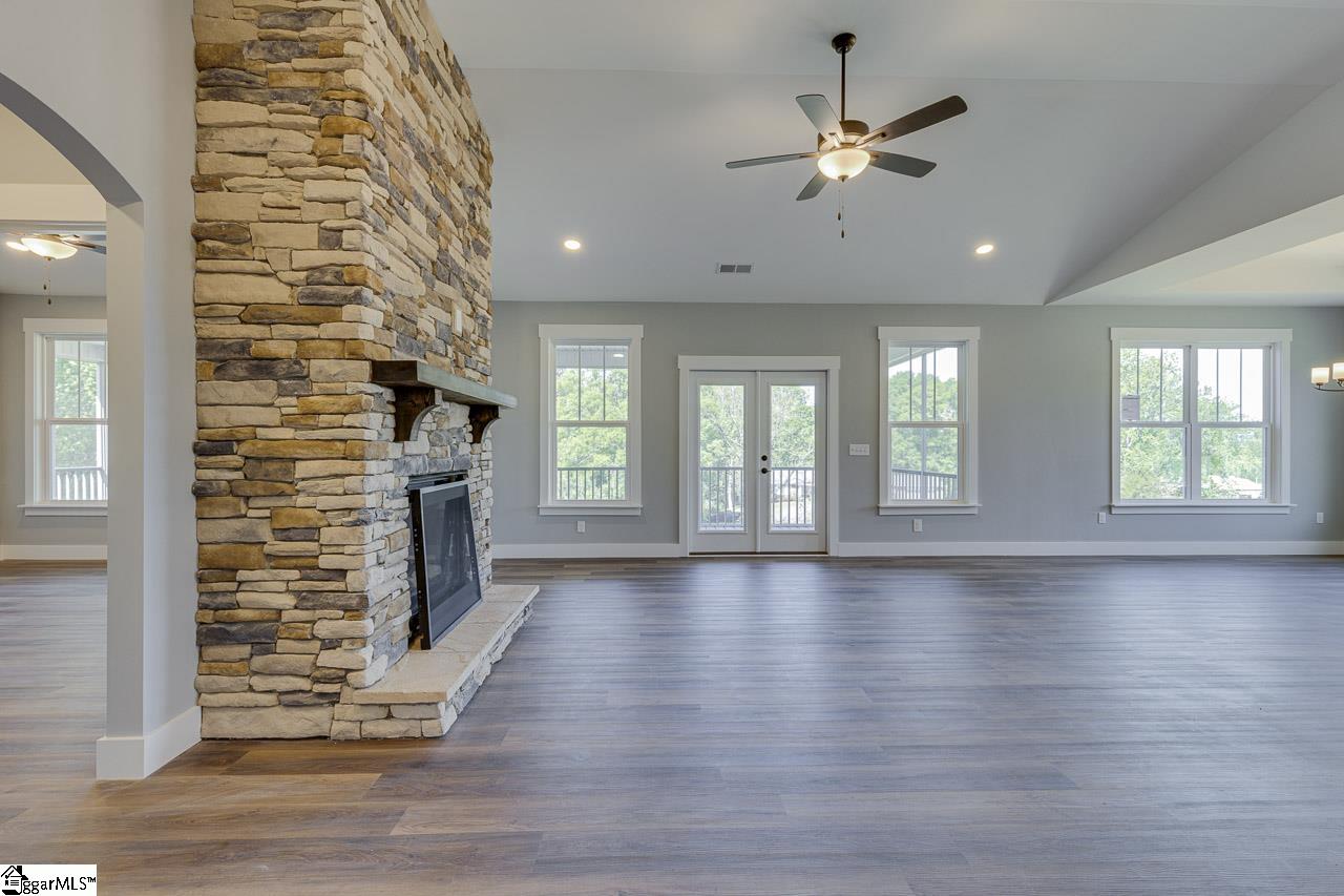 102 Powell Court, Easley SC 29640