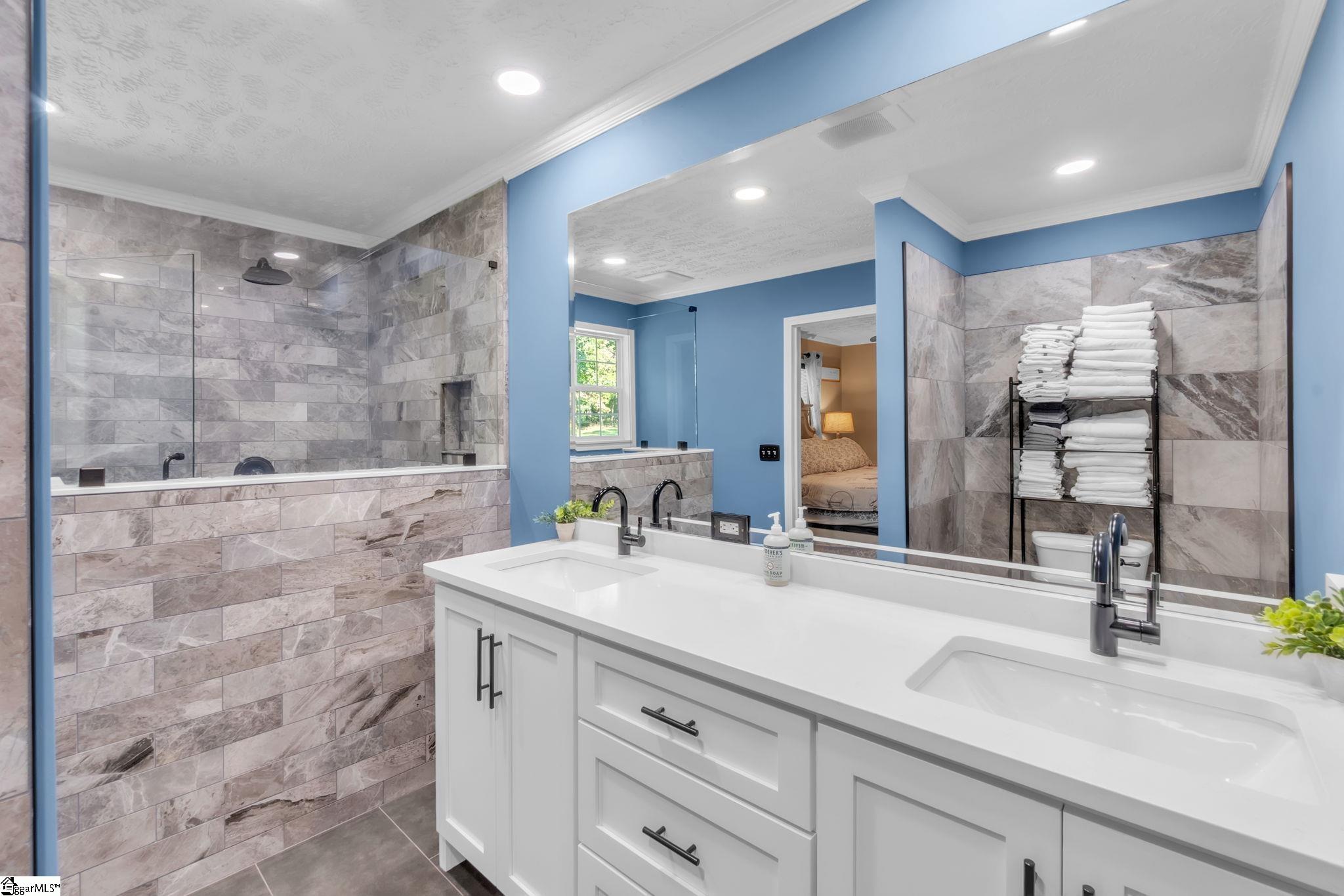 1510 Highway 414 Highway, Travelers Rest SC 29690