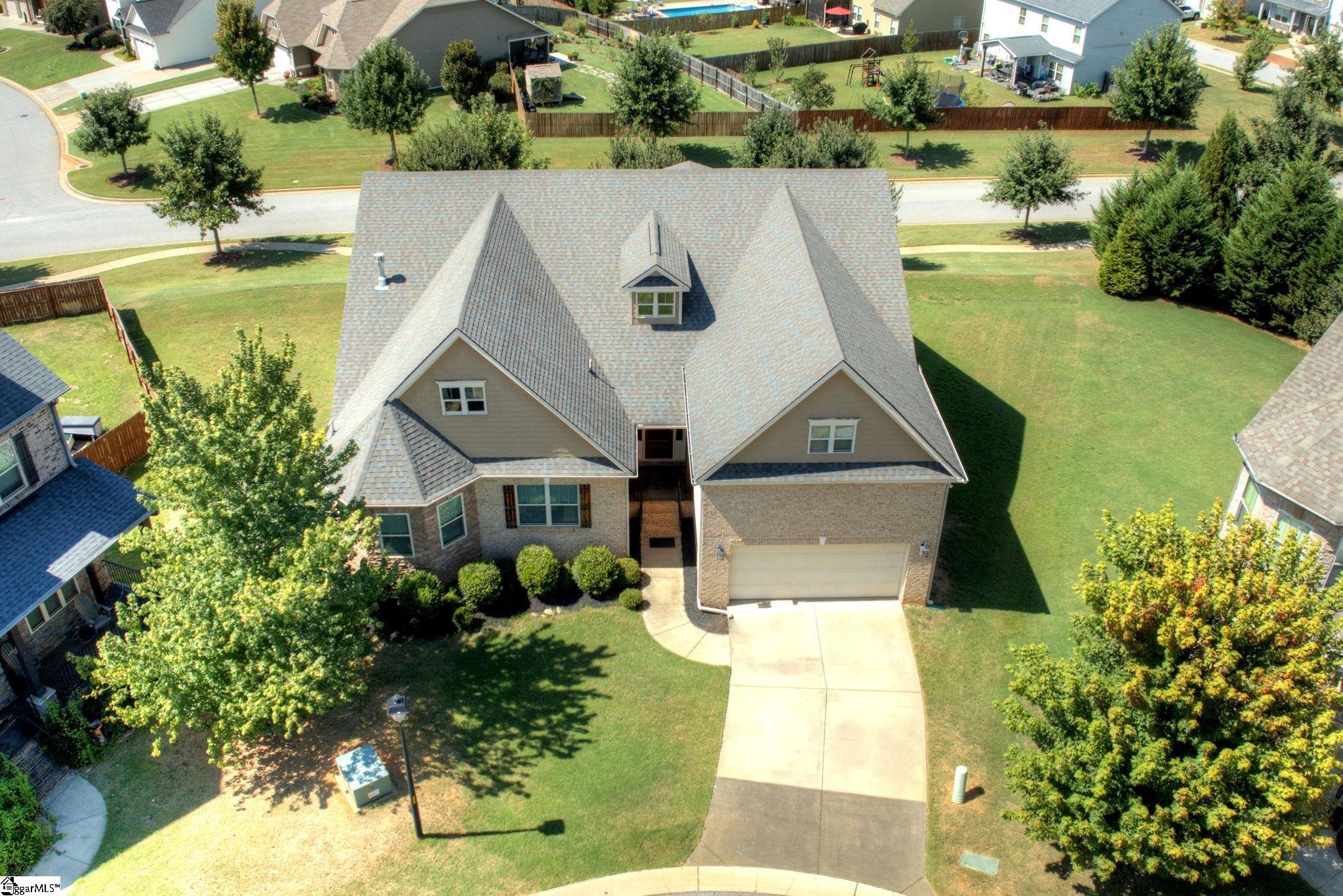 Photo 3 of Single family home for sale at 710 Winston Oaks Ct, Simpsonville, SC 29680 | MLS# 1603865 | Listing updated on 2026-09-17