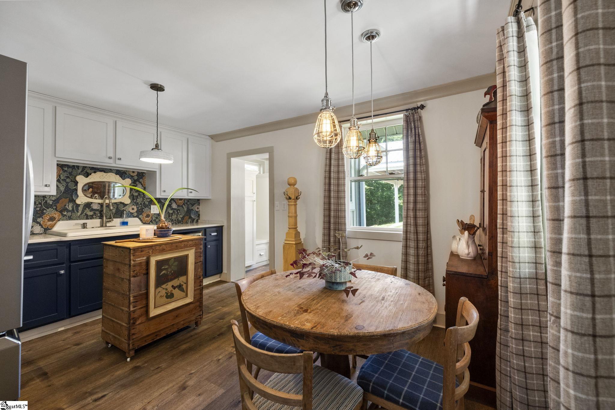 1257 Norris Highway, Central SC 29630
