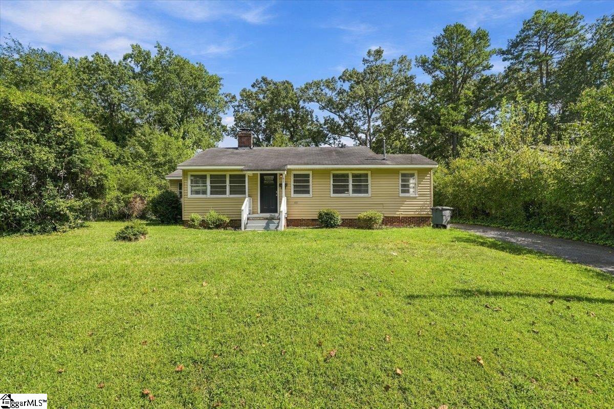 Photo 1 of Single family home for sale at 101 Arlo Ct, Spartanburg, SC 29306 | MLS# 1603874 | Listing updated on 2026-09-17