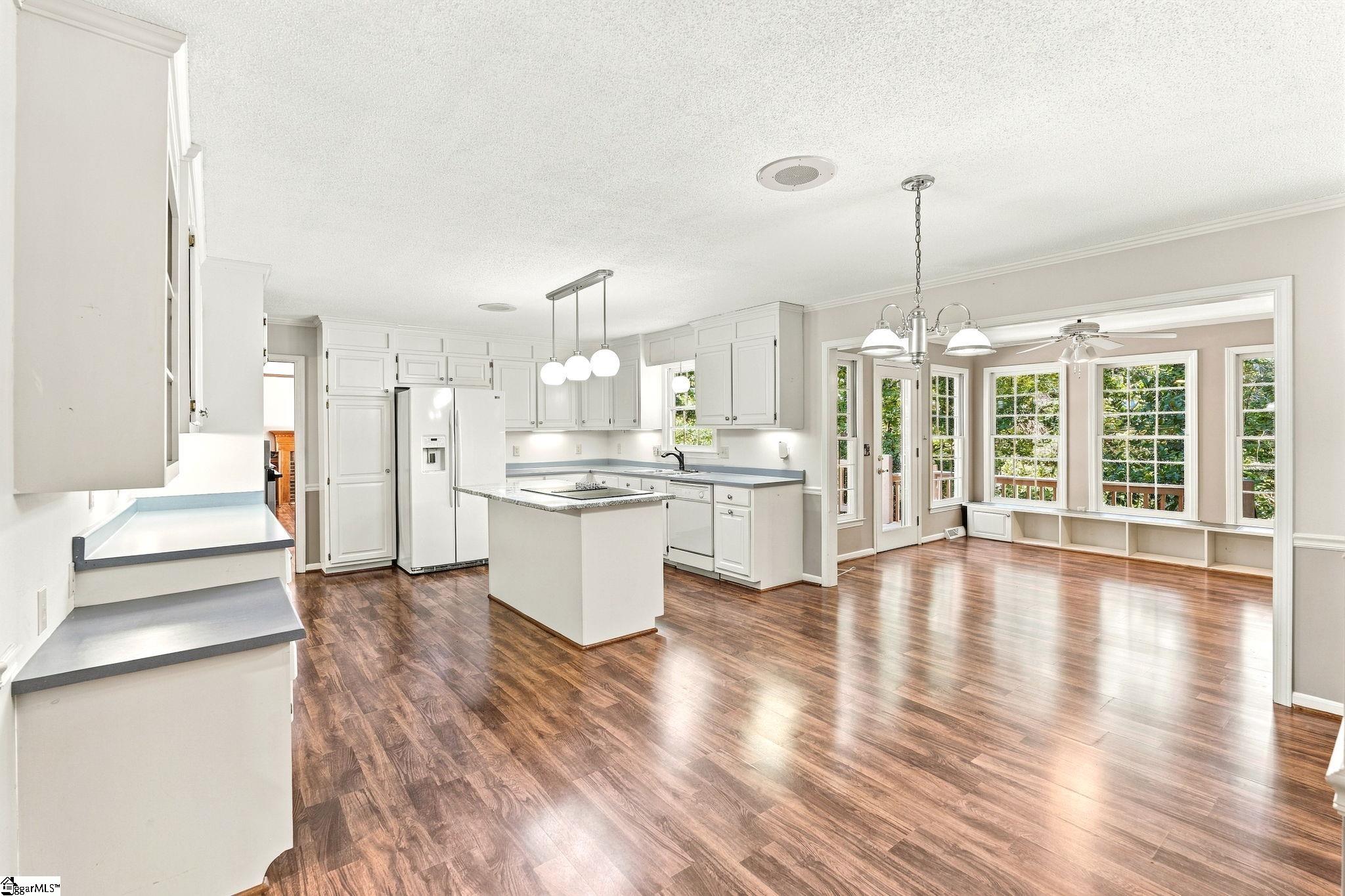 205 Hillpine Drive, Simpsonville SC 29681