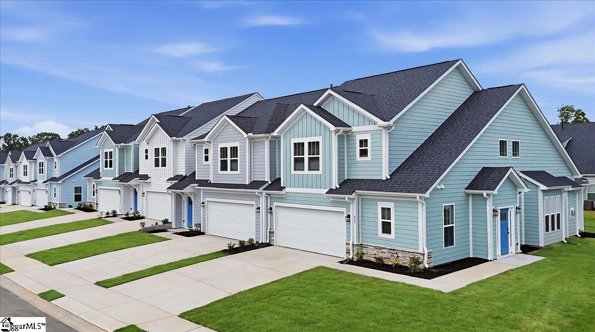 427 Crestcreek Drive