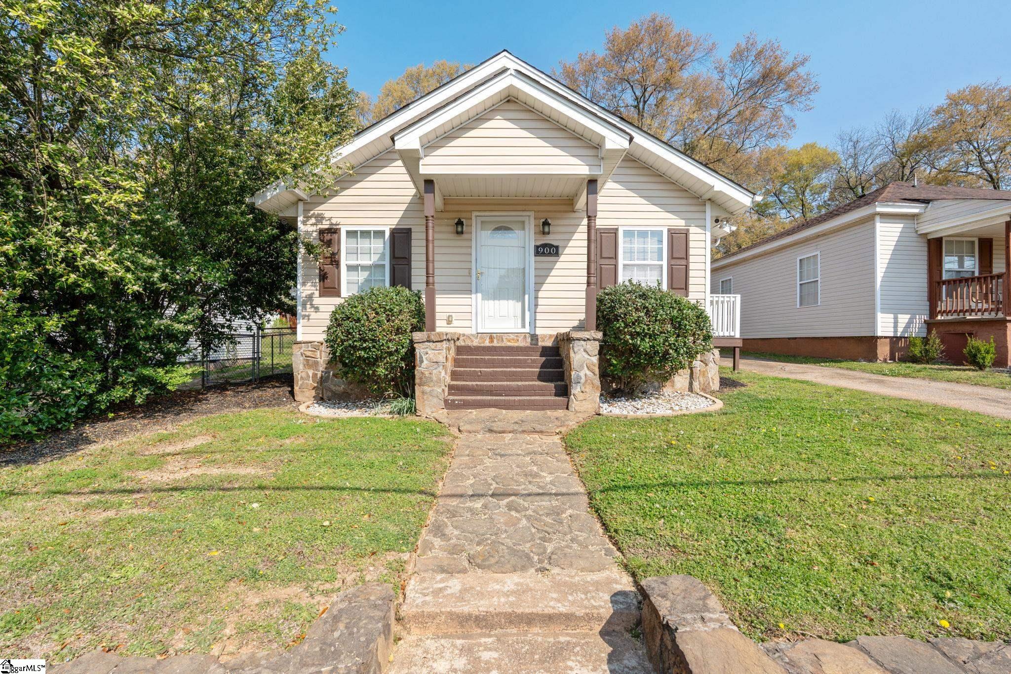 Single family home for sale at 900 Green Ave, Greenville, SC 29605 | MLS# 1603894