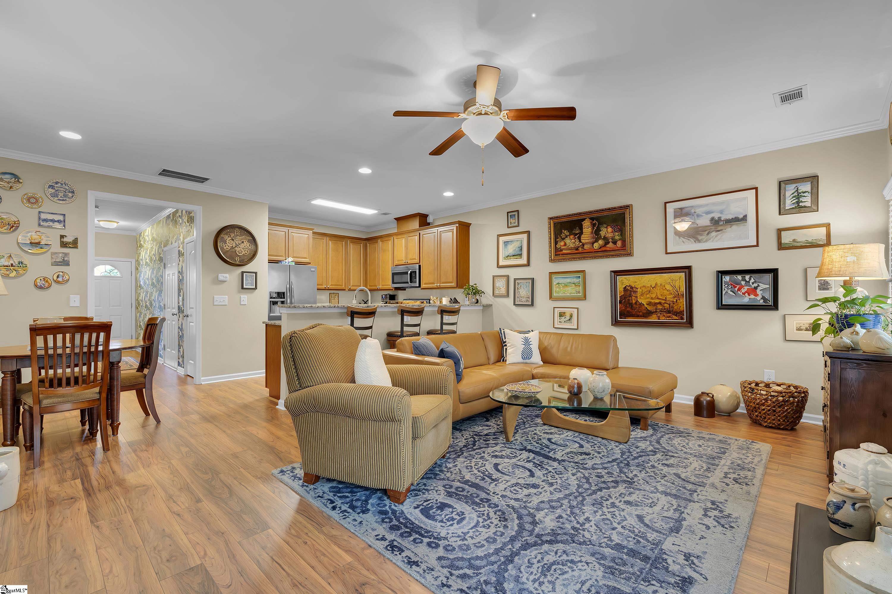 Photo 3 of Townhouse for sale at 205 Shady Grv Dr, Simpsonville, SC 29681 | MLS# 1603909 | Listing updated on 2026-09-16