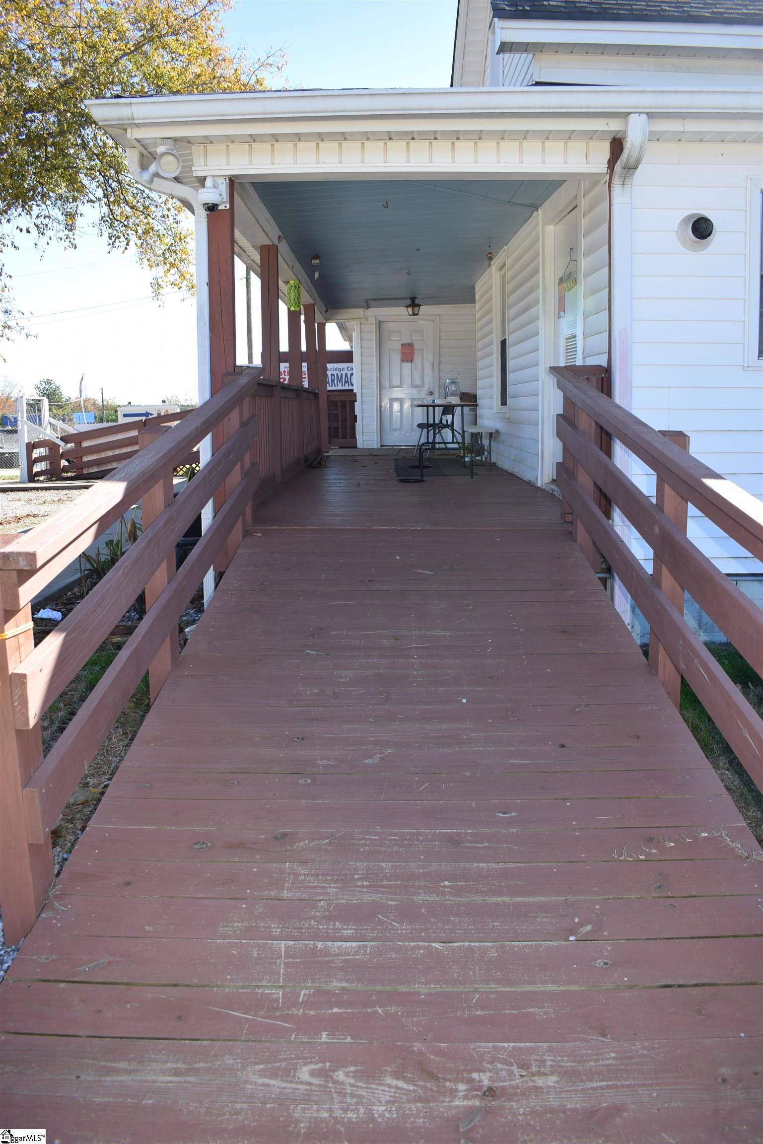 Photo 3 of Single family home for sale at 2470 Old Ml Rd, Inman, SC 29349 | MLS# 1603914 | Listing updated on 2026-09-16