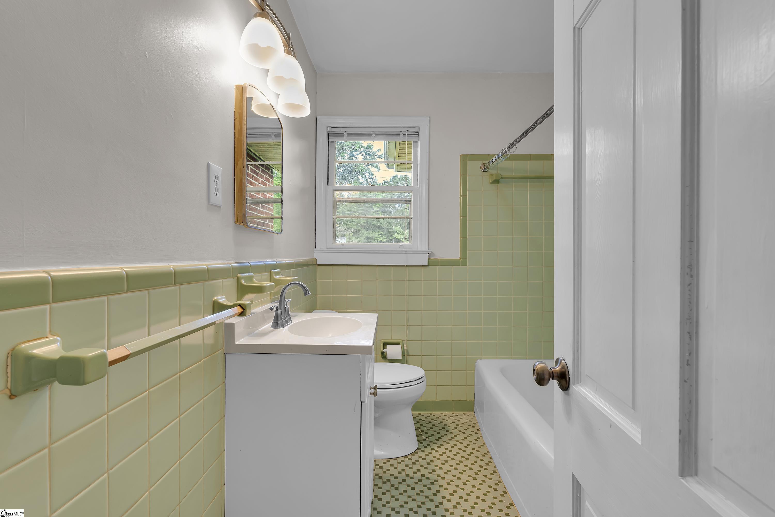 126 Holly Drive, Spartanburg SC 29301