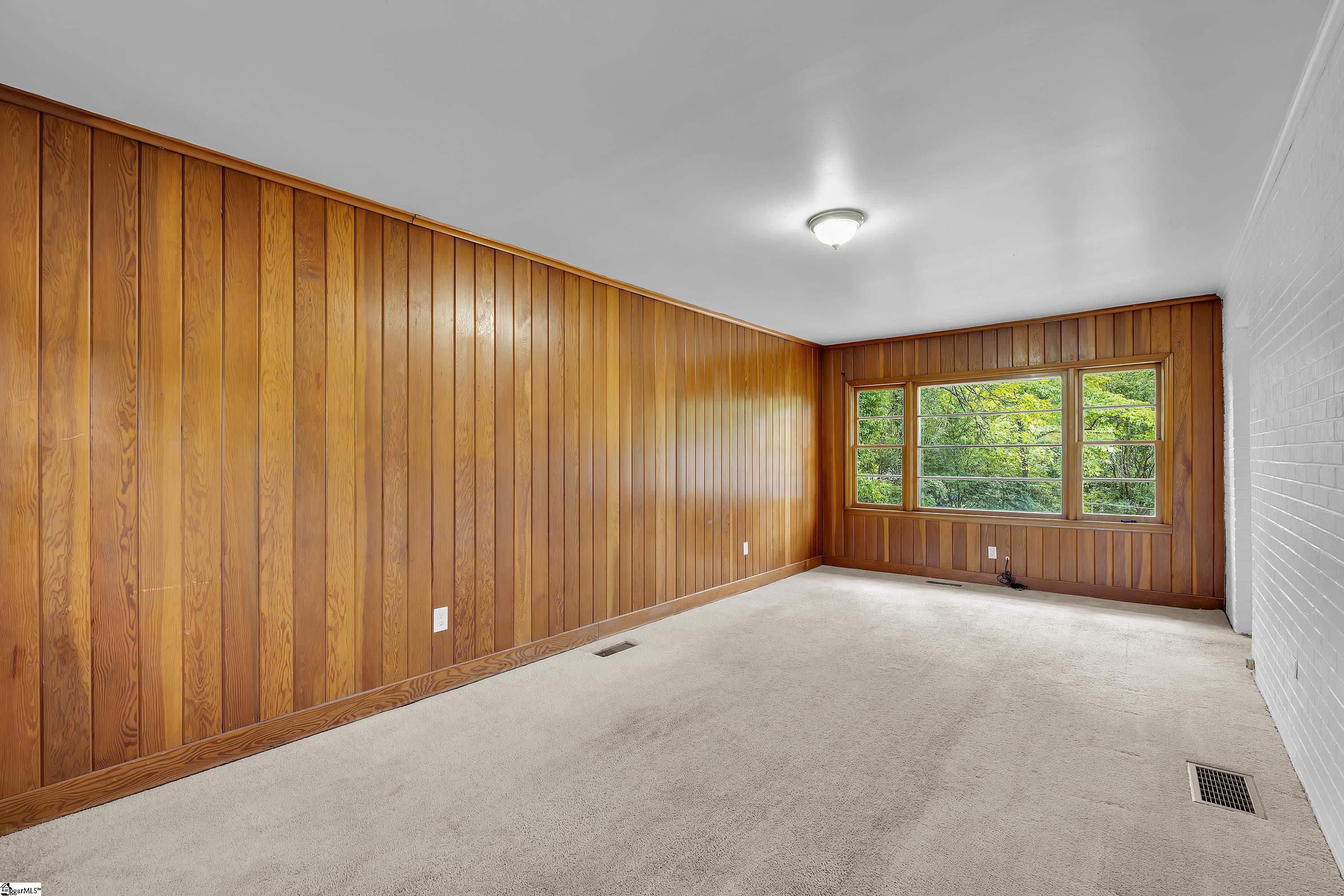 126 Holly Drive, Spartanburg SC 29301