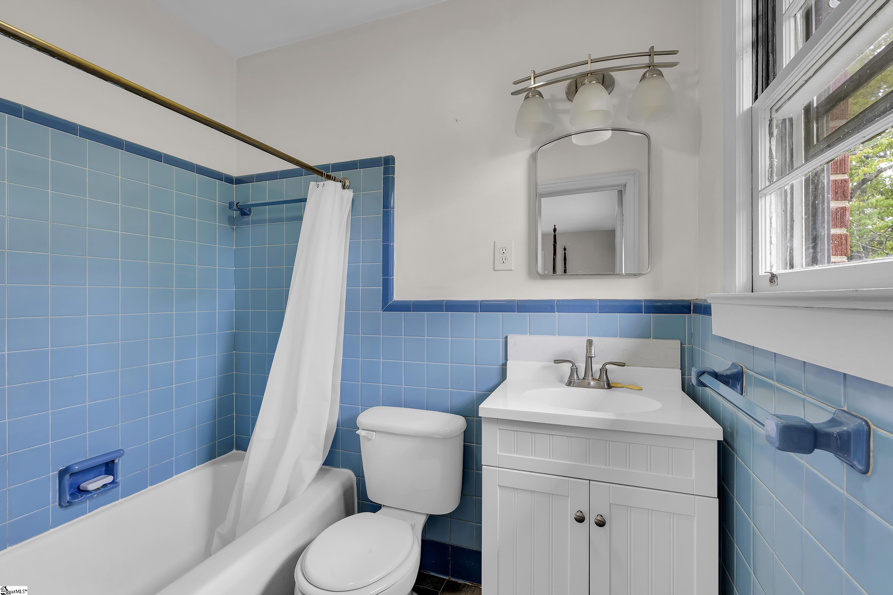 126 Holly Drive, Spartanburg SC 29301