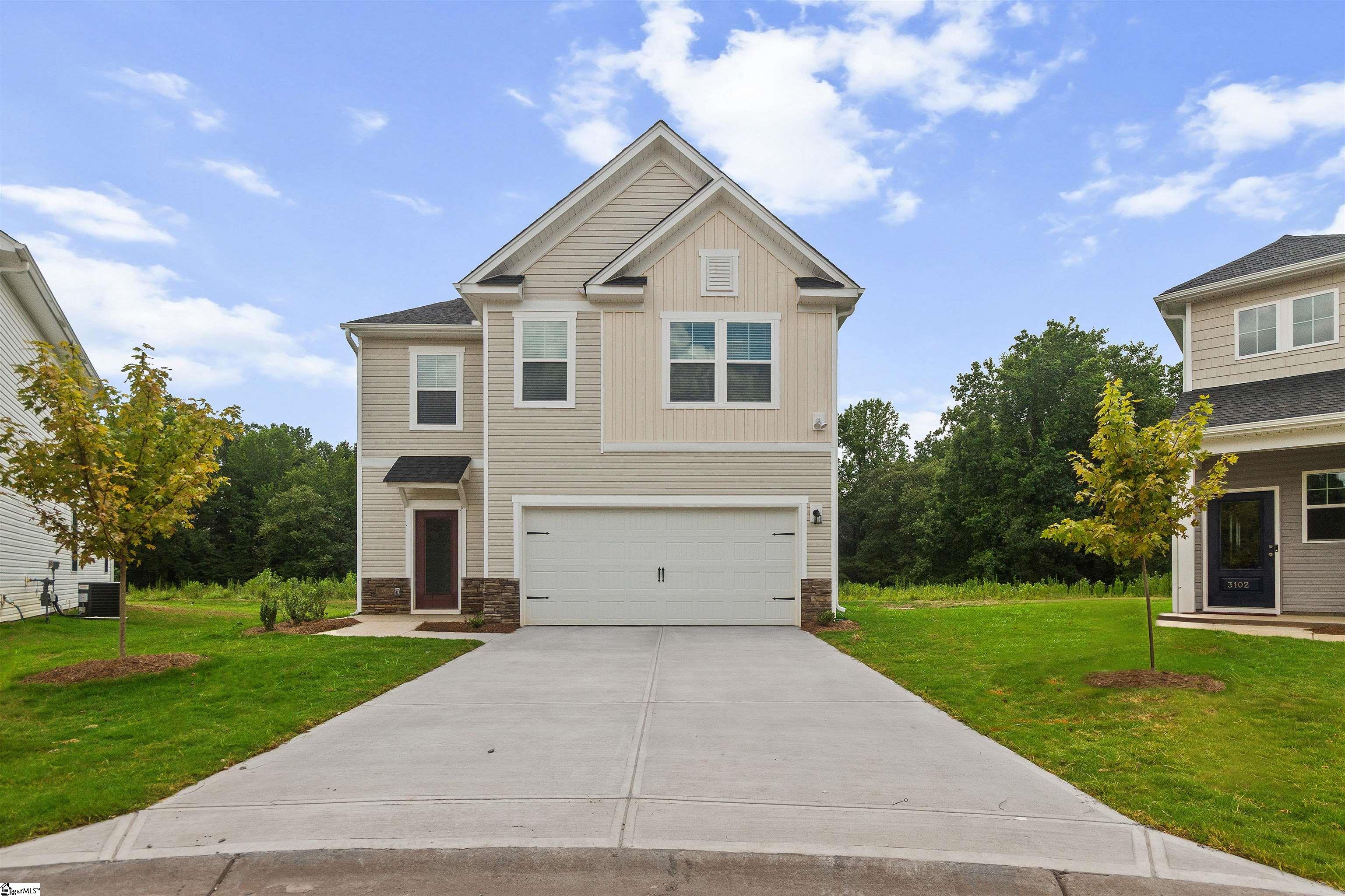 Single family home for sale at 101 Quinn Ln, Fountain Inn, SC 29644 | MLS# 1603928