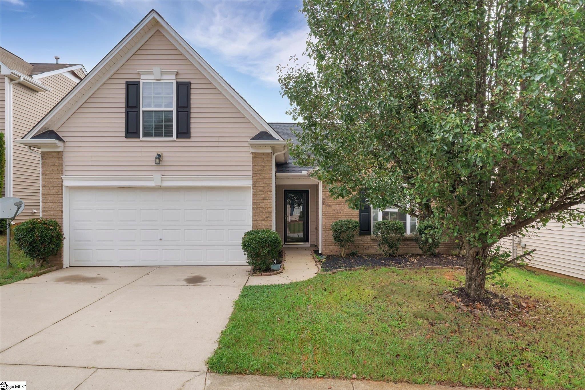 Single family home for sale at 15 Sweet Shade Way, Greenville, SC 29605 | MLS# 1603944