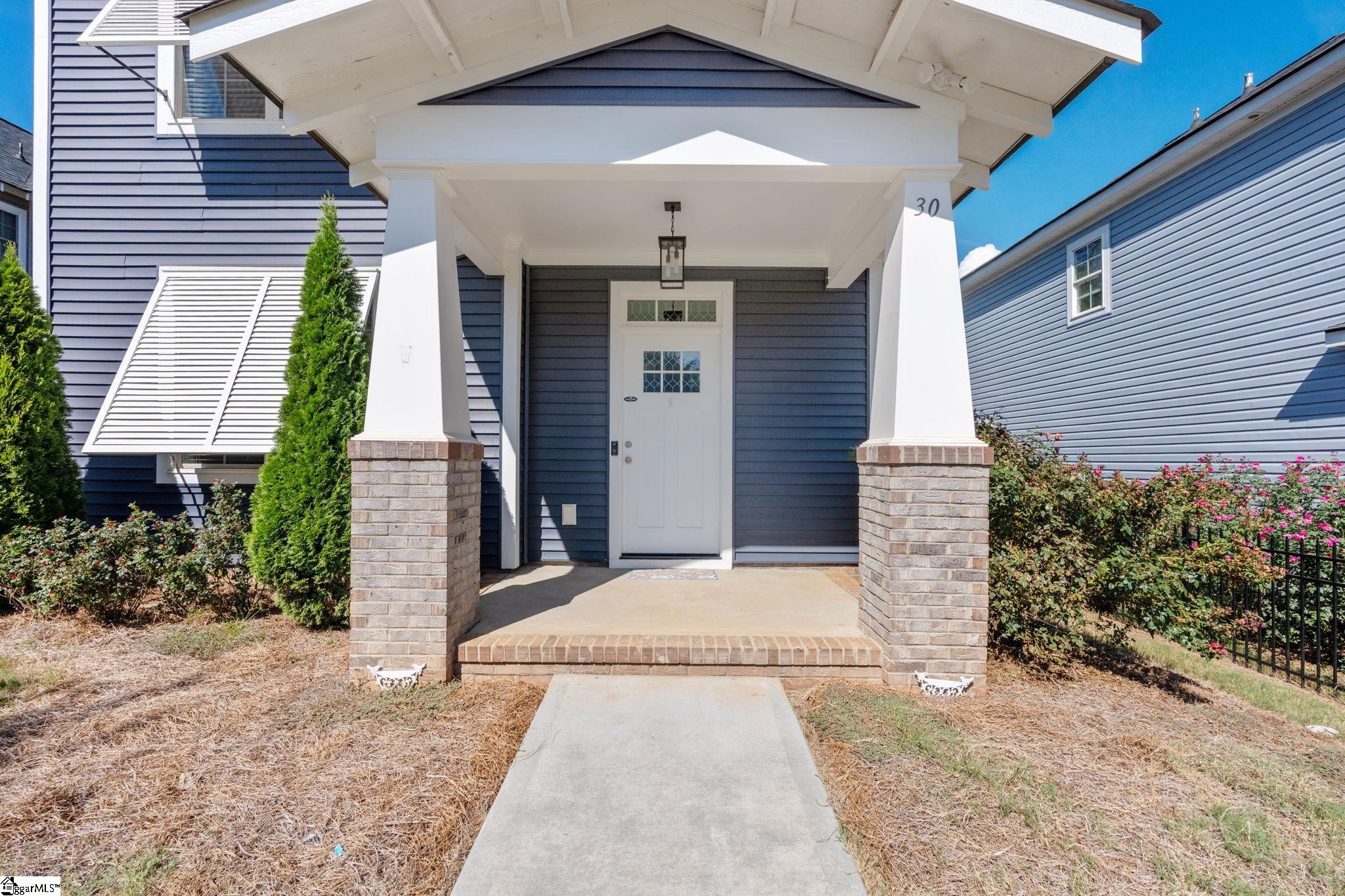 Photo 4 of Single family home for sale at 30 Arrington Ave, Greenville, SC 29617 | MLS# 1603953 | Listing updated on 2026-09-16