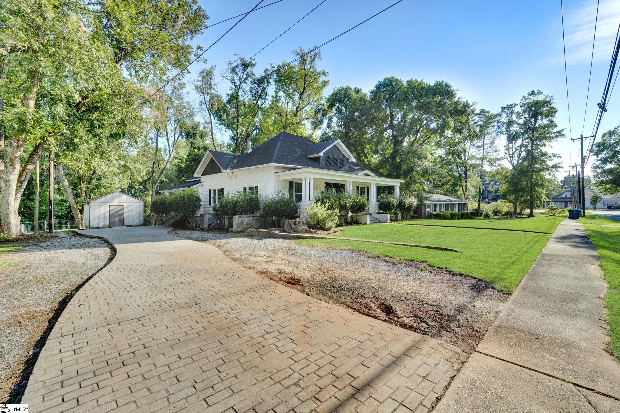 505 W Hayne Street, Woodruff SC 29388