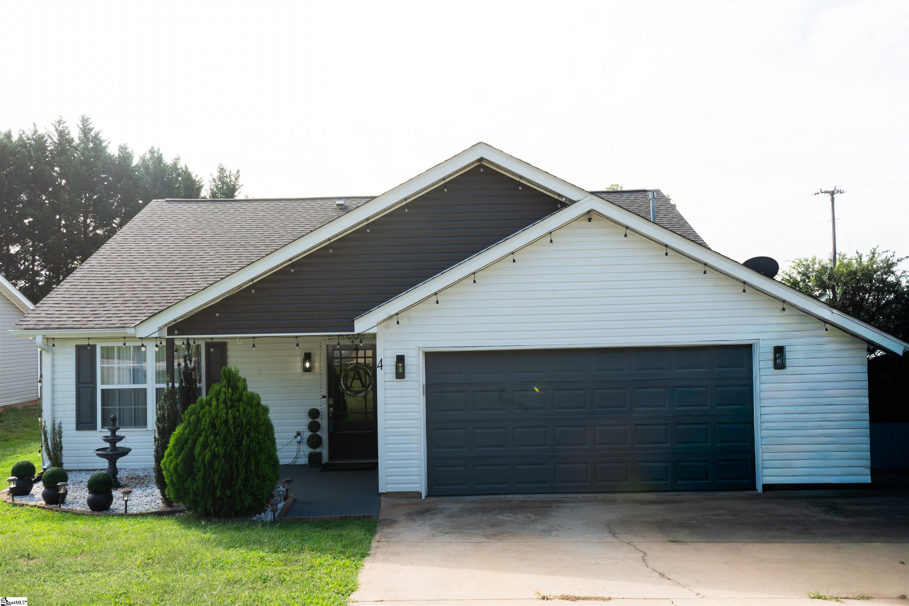 4 Dill Creek Court, Greer SC 29650