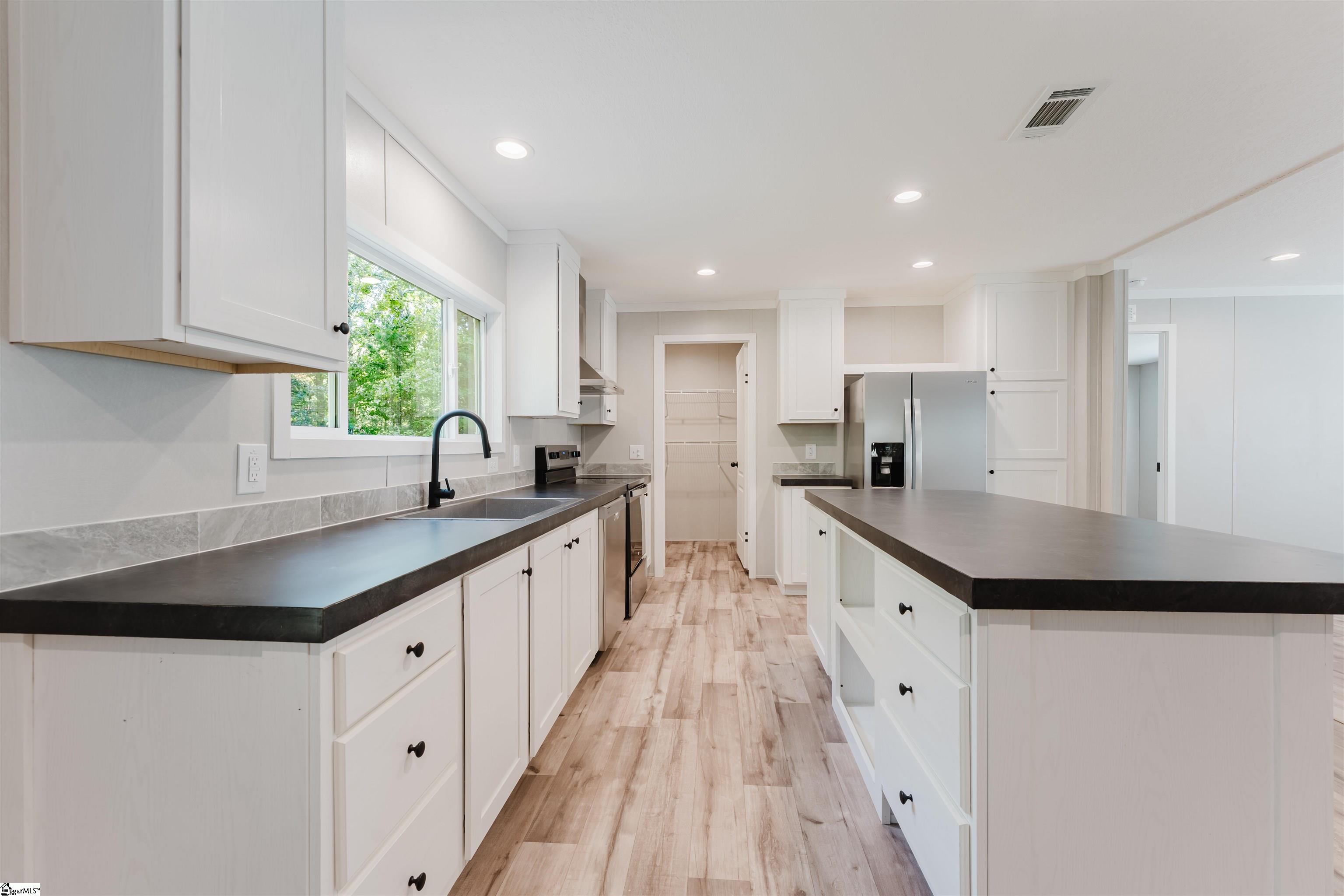 215 Ballard Road, Honea Path SC 29654