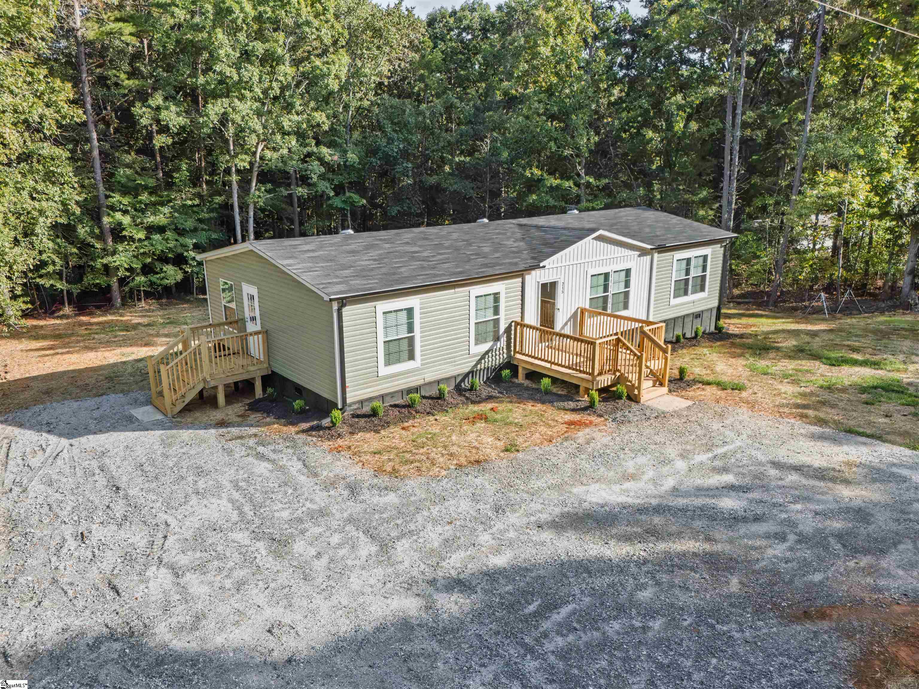 215 Ballard Road, Honea Path SC 29654