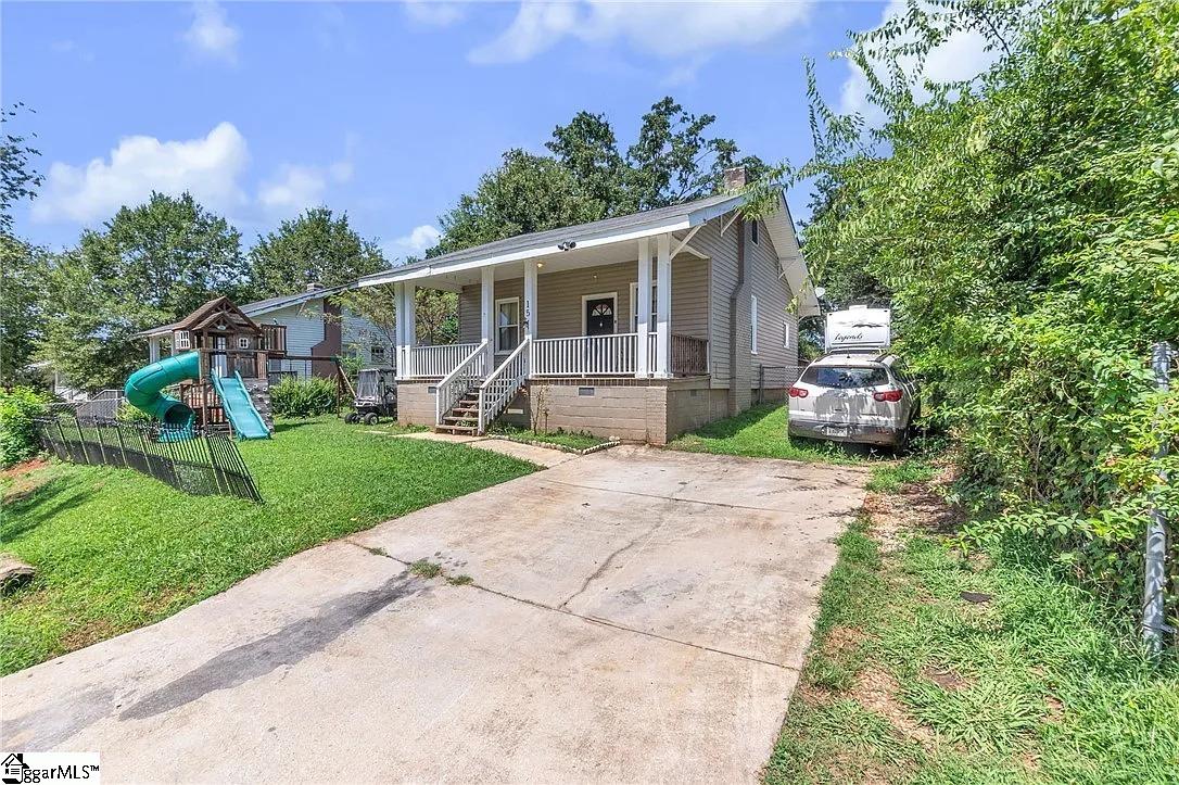 15 Humbert Street, Seneca SC 29678