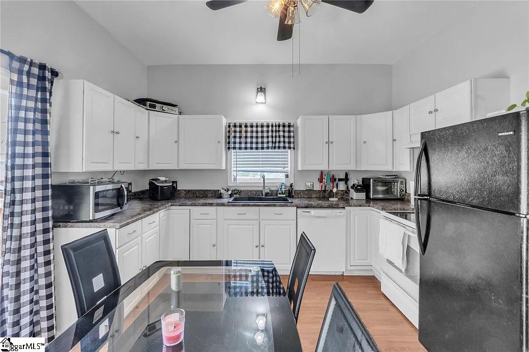 15 Humbert Street, Seneca SC 29678
