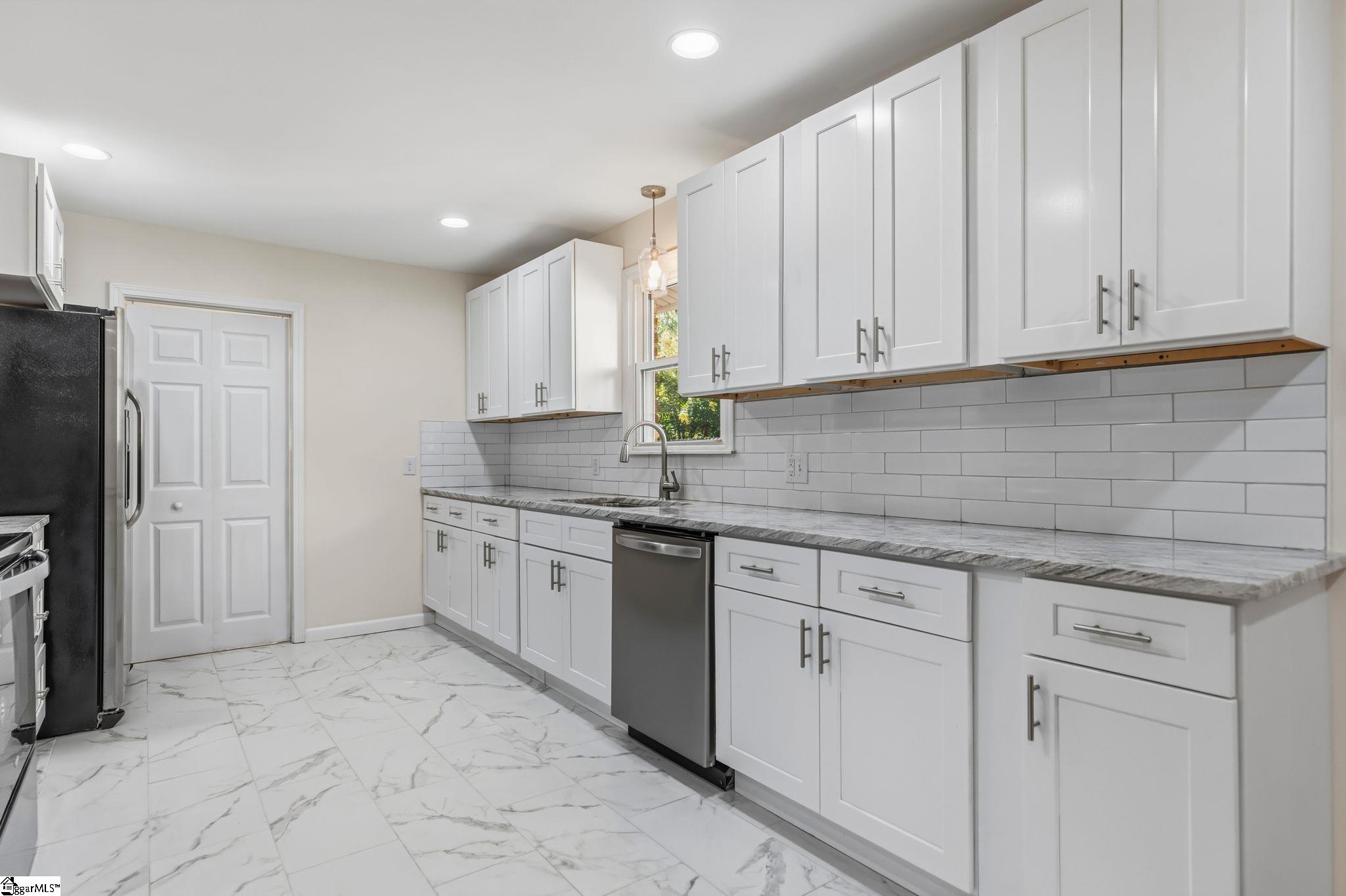 206 Lions Club Road, Greenville SC 29617