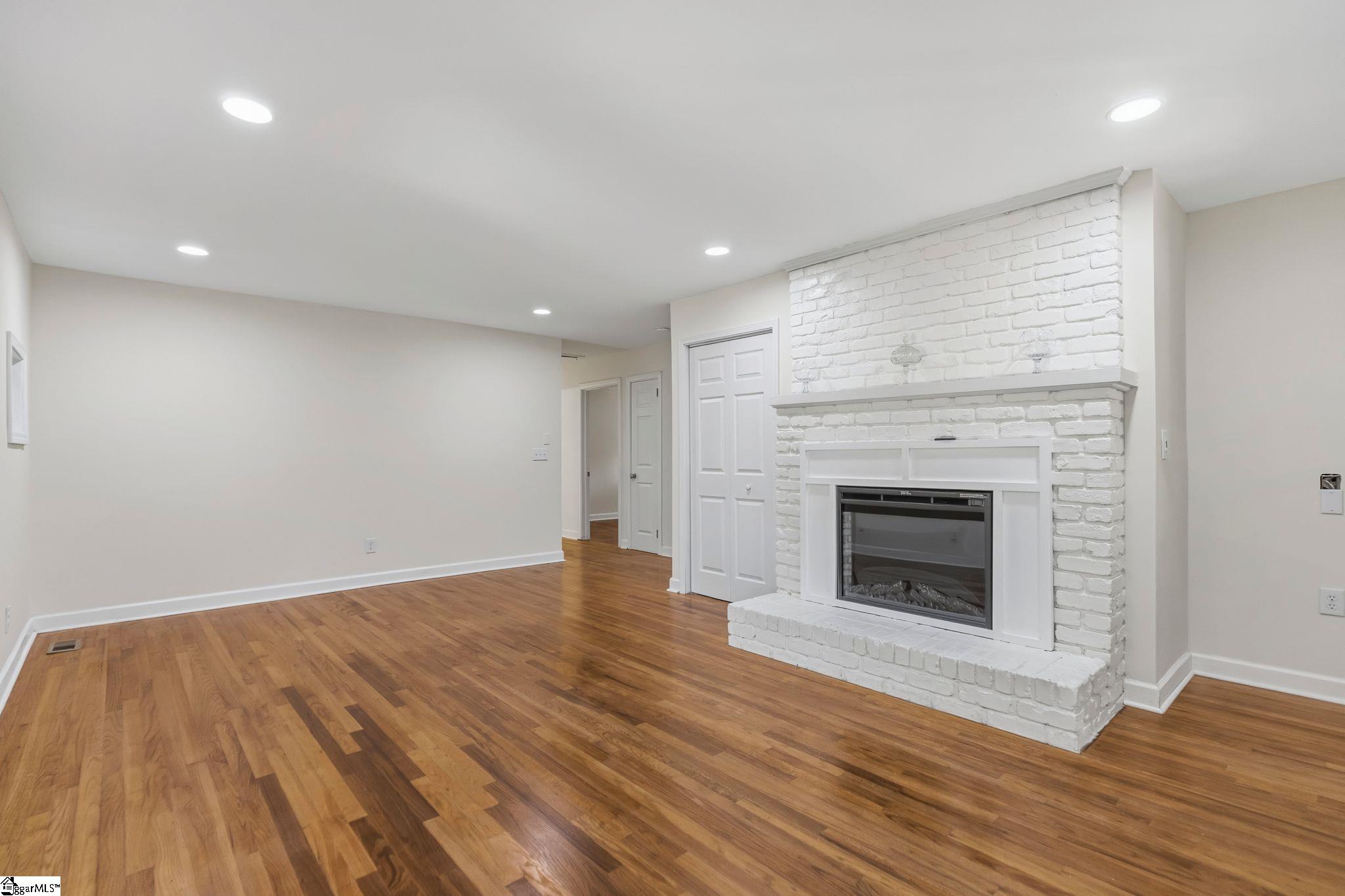206 Lions Club Road, Greenville SC 29617