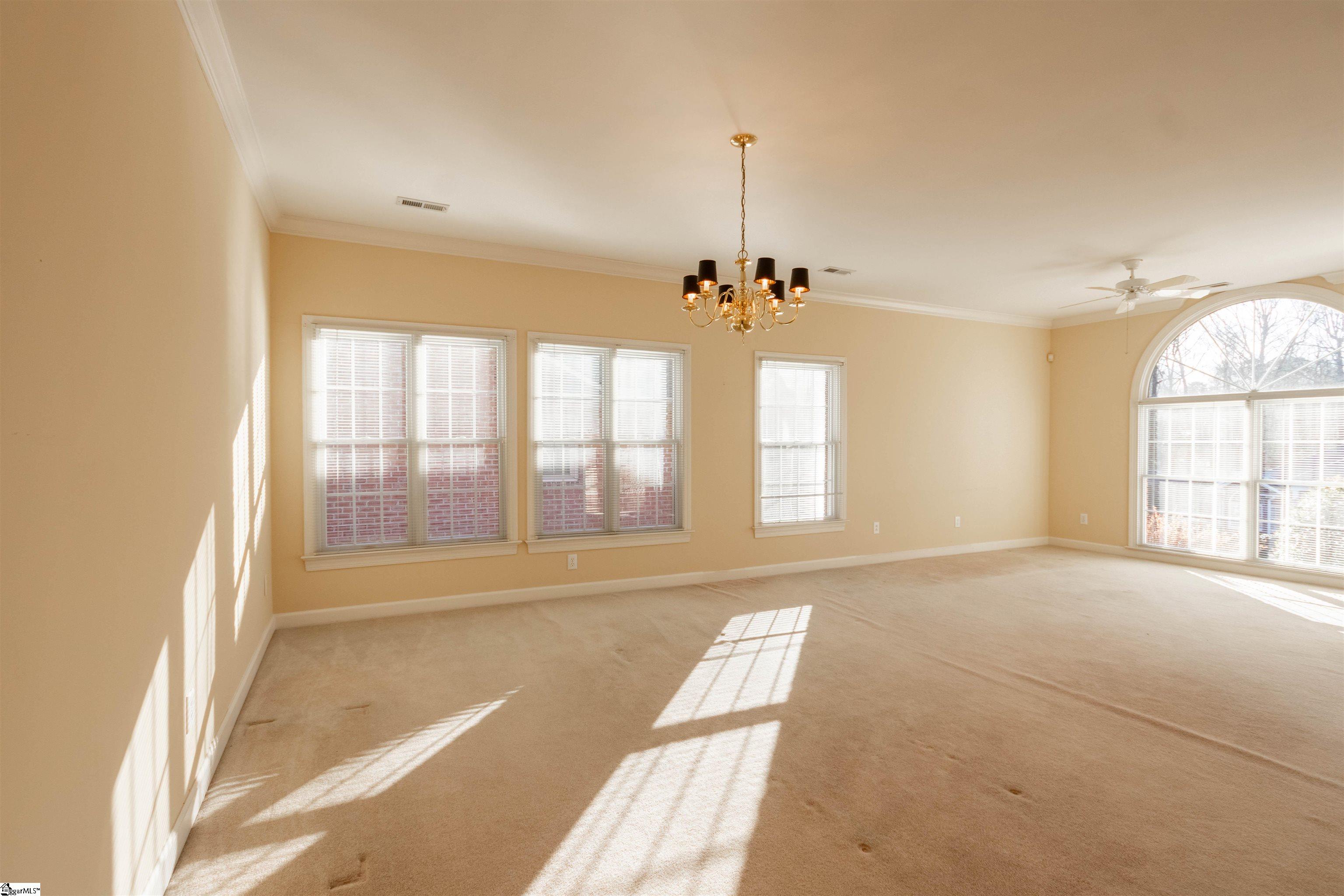 Photo 4 of Single family home for sale at 213 Windstone Ct, Greenville, SC 29615 | MLS# 1604019 | Listing updated on 2026-09-17