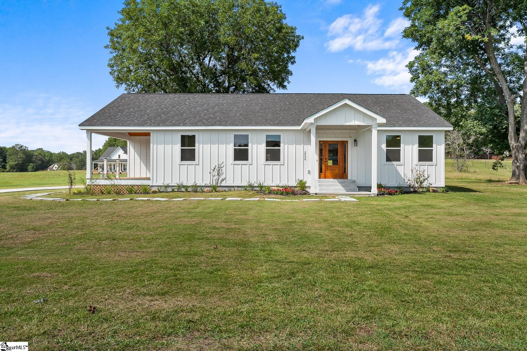 2024 Edwards Lake Road