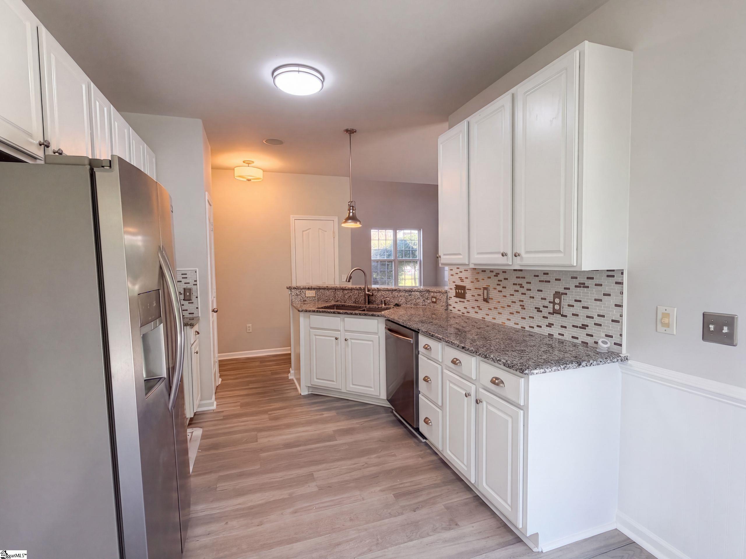 Photo 1 of Single family home for sale at 200 Stillwater Ct, Simpsonville, SC 29681 | MLS# 1604046 | Listing updated on 2026-09-17