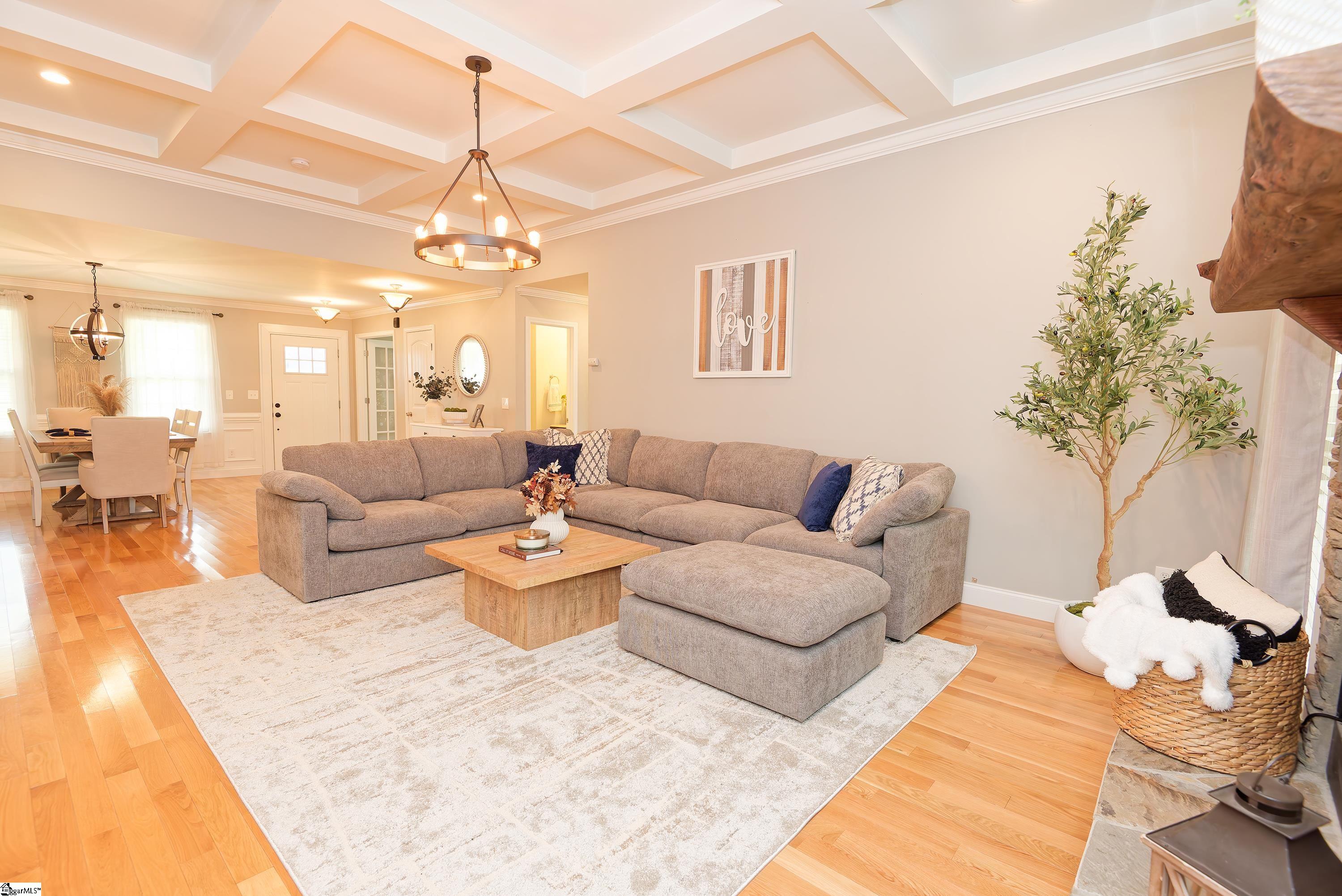 209 Nanie Myree Lane, Wellford SC 29385