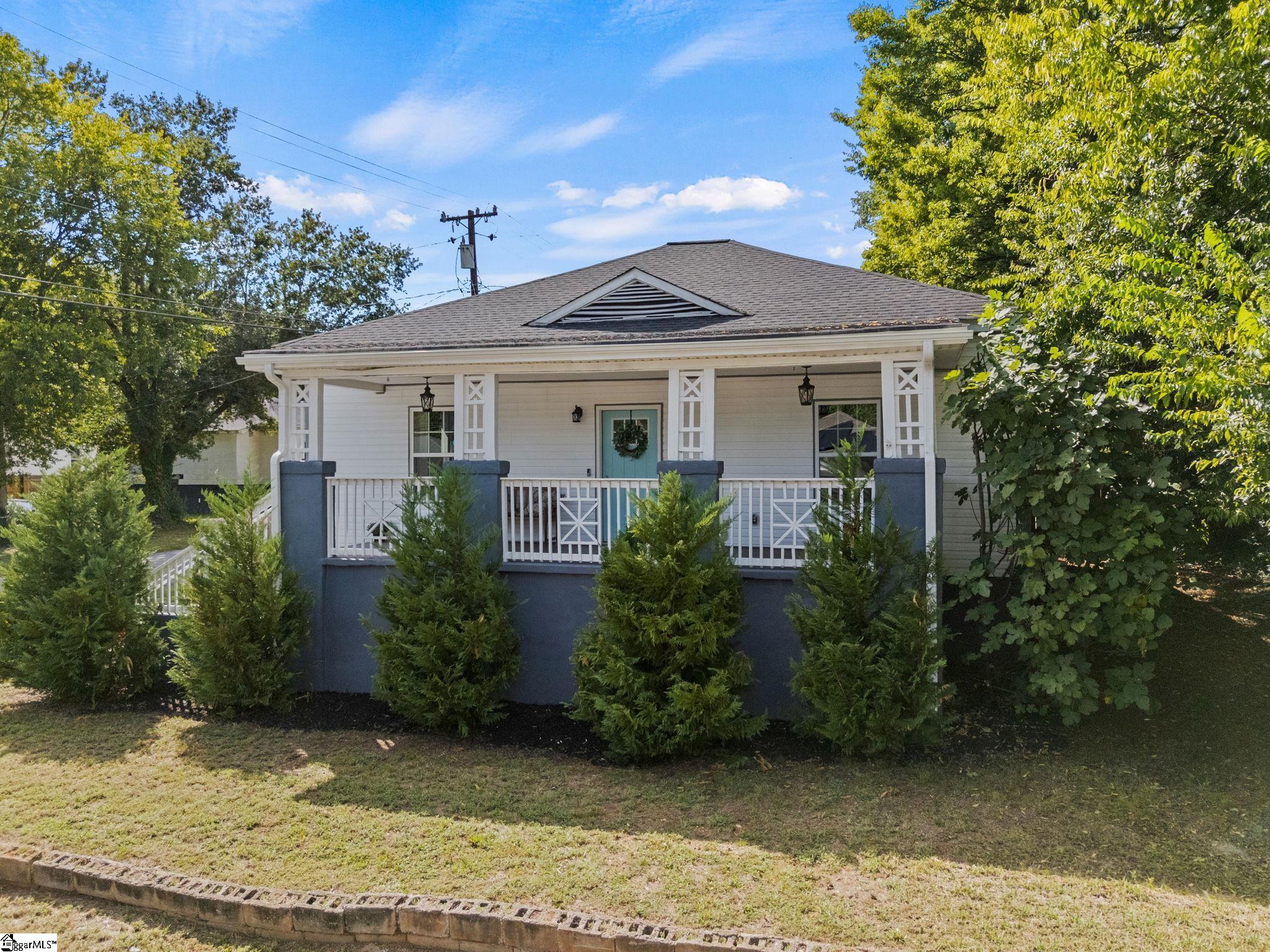 44 4th Avenue, Greenville SC 29611