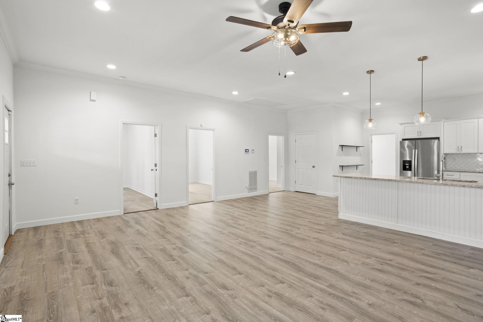 44 4th Avenue, Greenville SC 29611