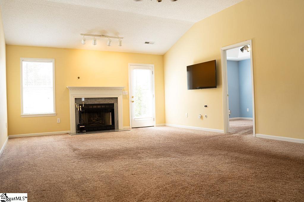 11 Hillside Glen Drive, Greer SC 29650